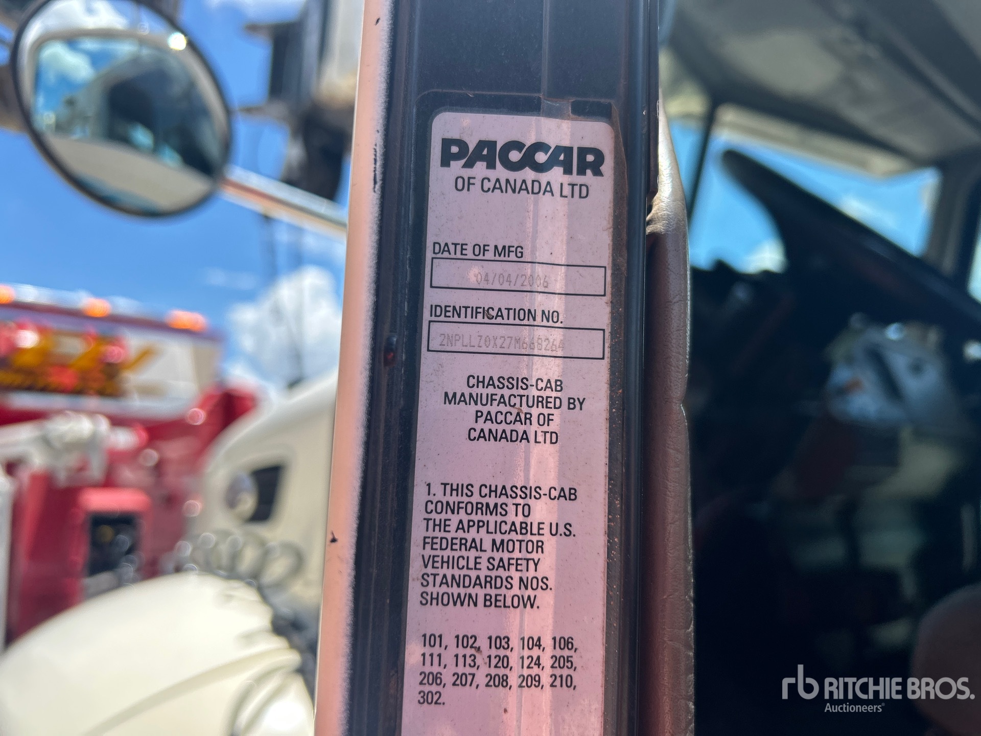 2007 Peterbilt 335
