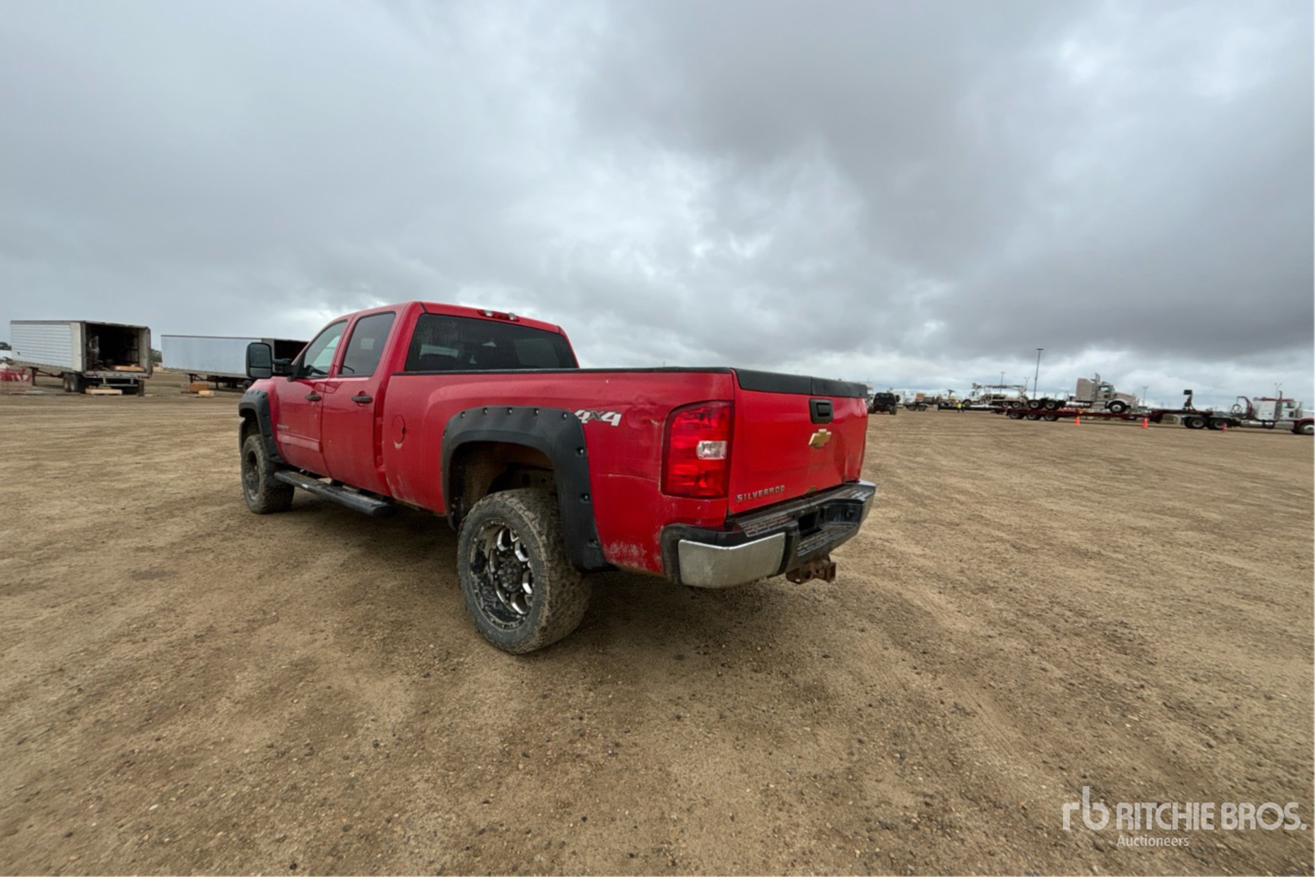General Appearance with Picture, Left Rear Corner