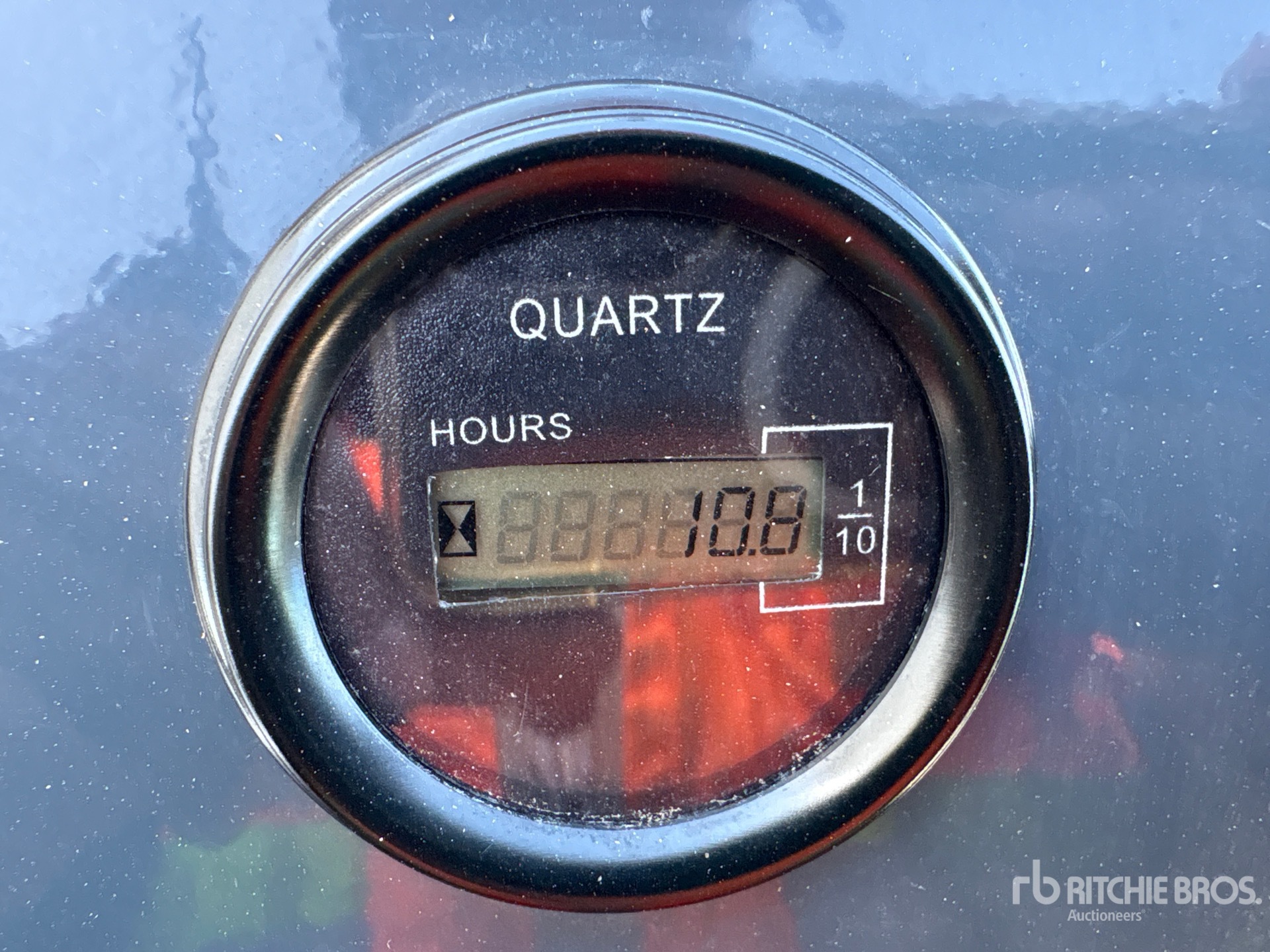 General Appearance with Hour Meter / Odometer