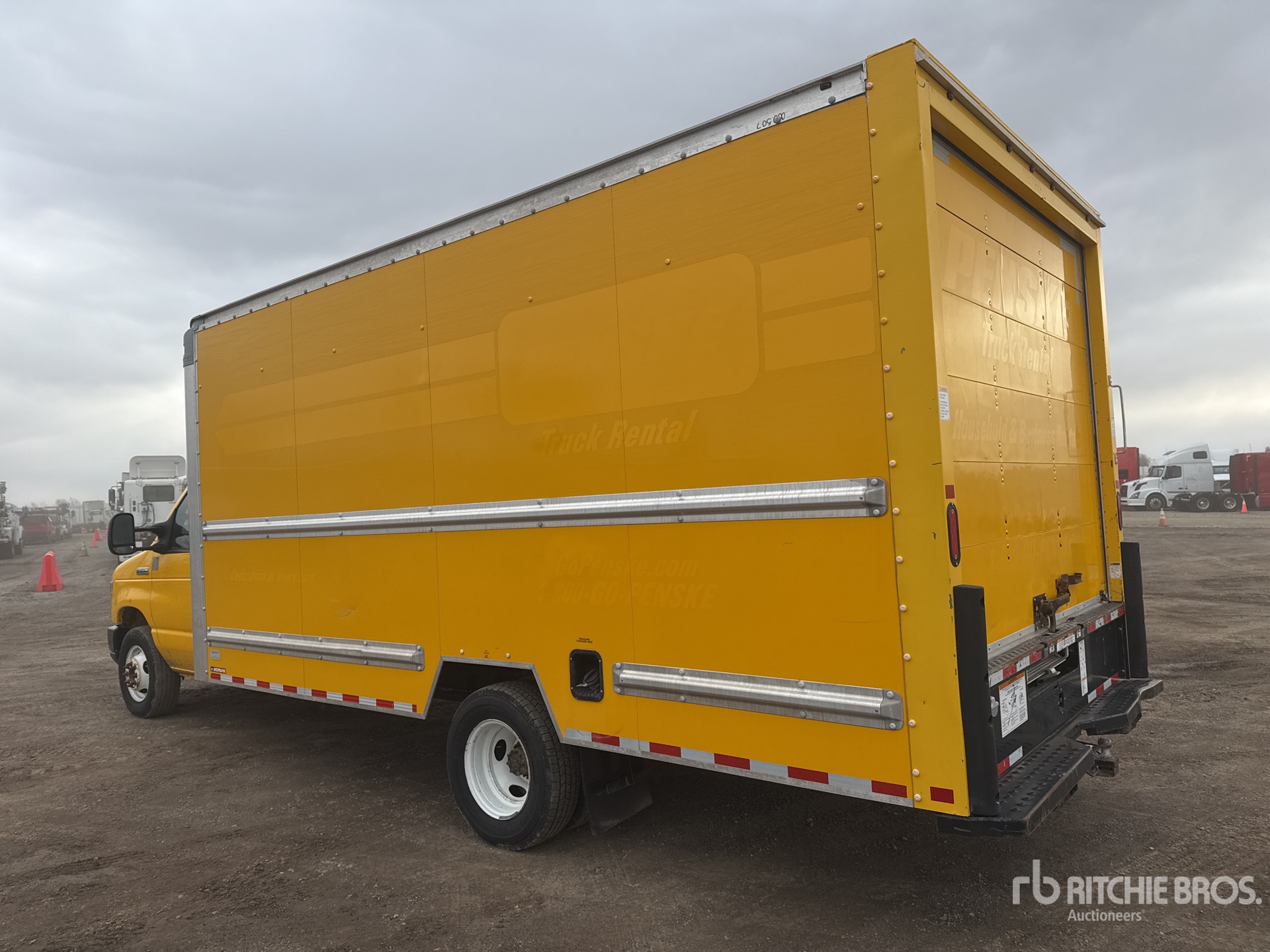 General Appearance with Picture, Left Rear Corner