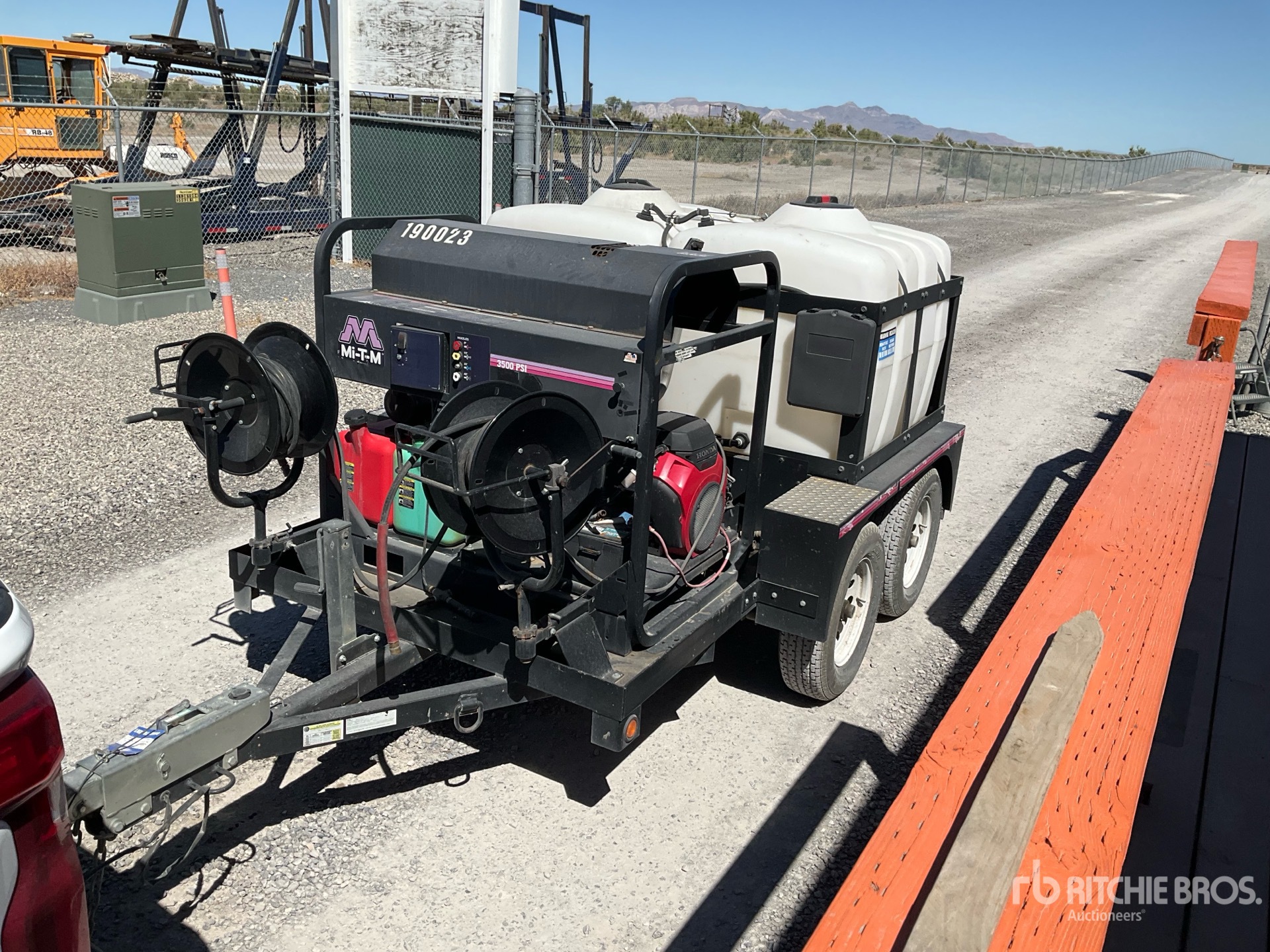 Photo of a 2020 Mi-T-M HS35061MGH
