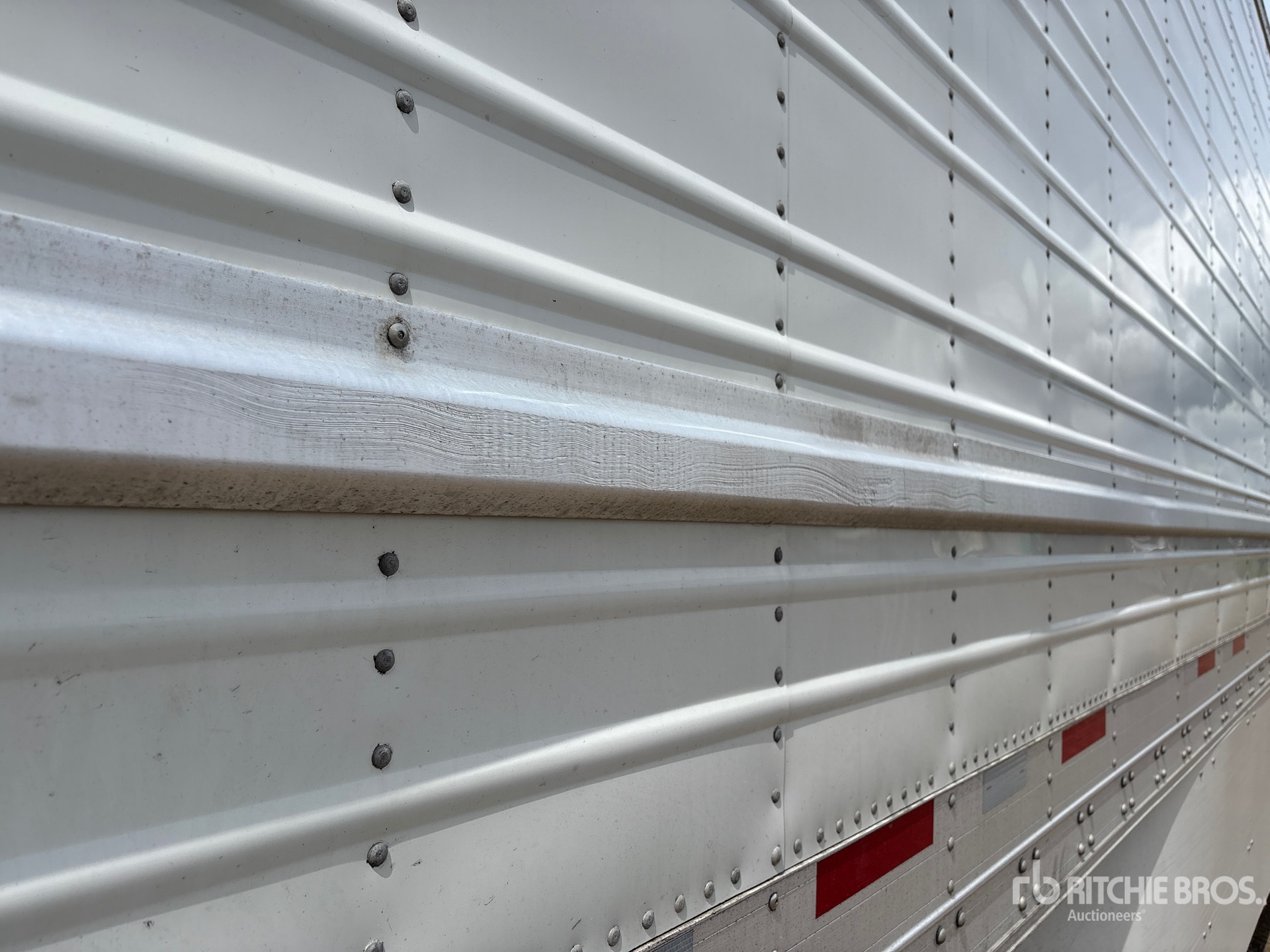 2024 Vanguard 53 FT X 102 IN T/A