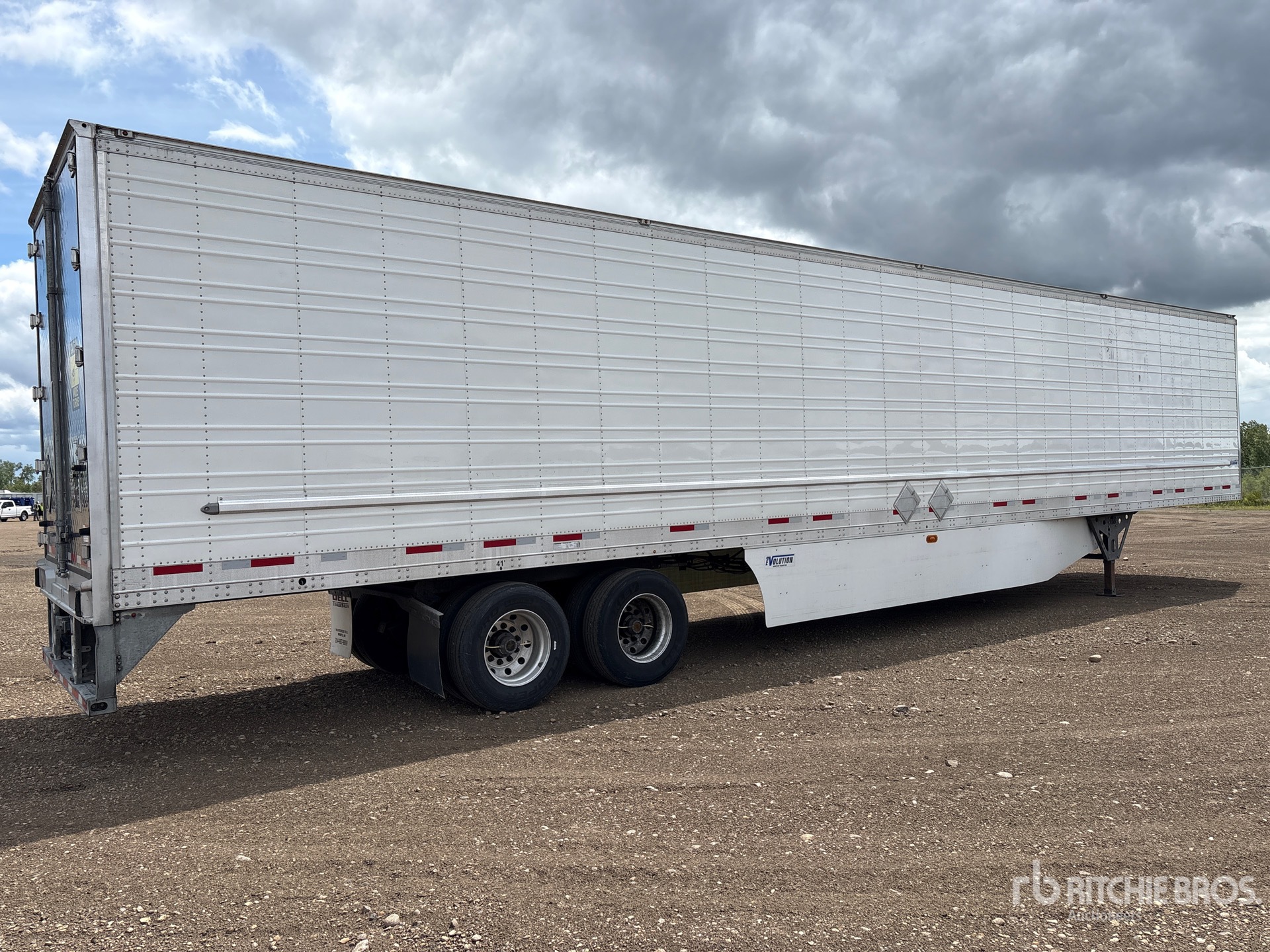 2024 Vanguard 53 FT X 102 IN T/A