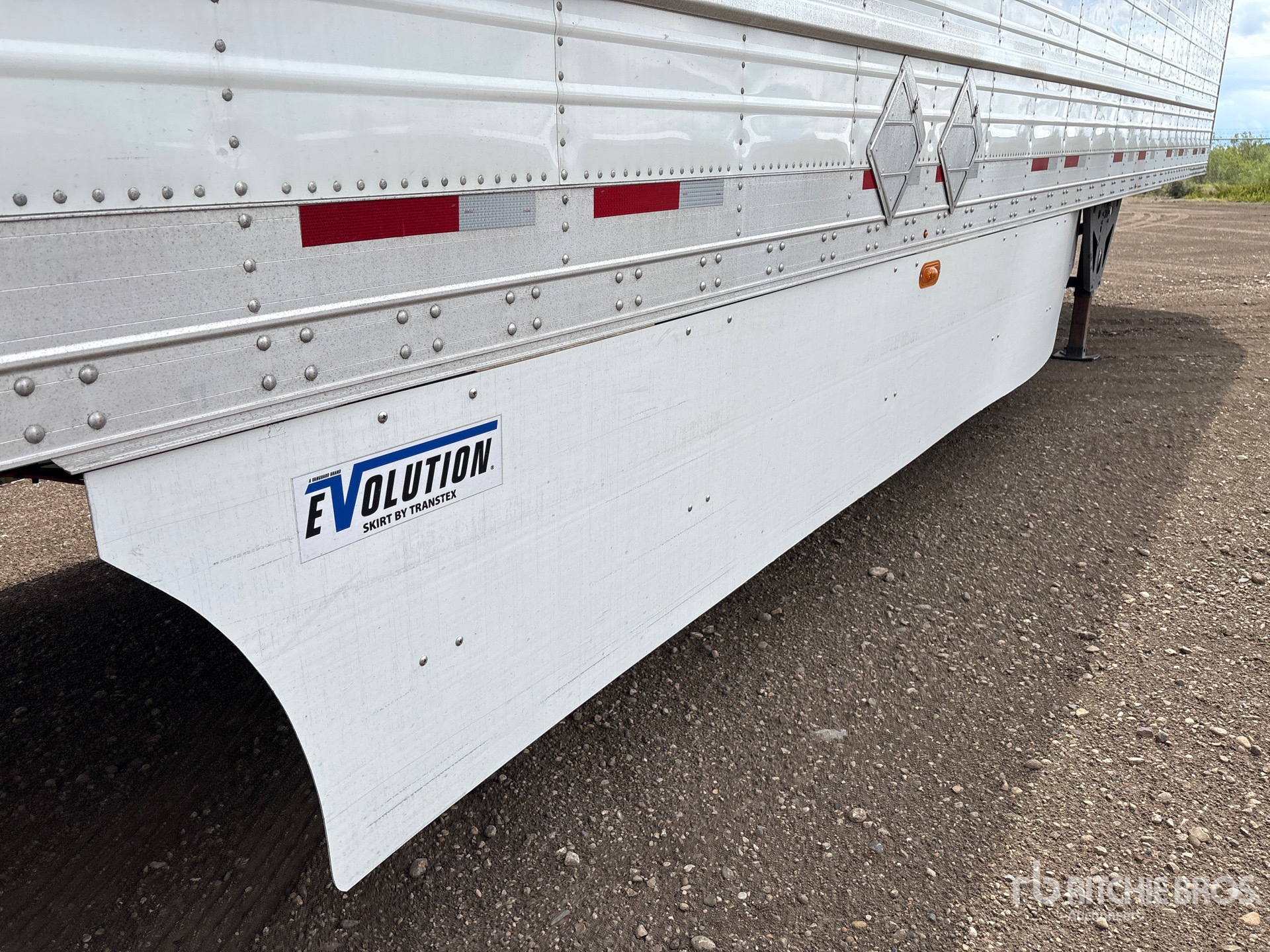 2024 Vanguard 53 FT X 102 IN T/A