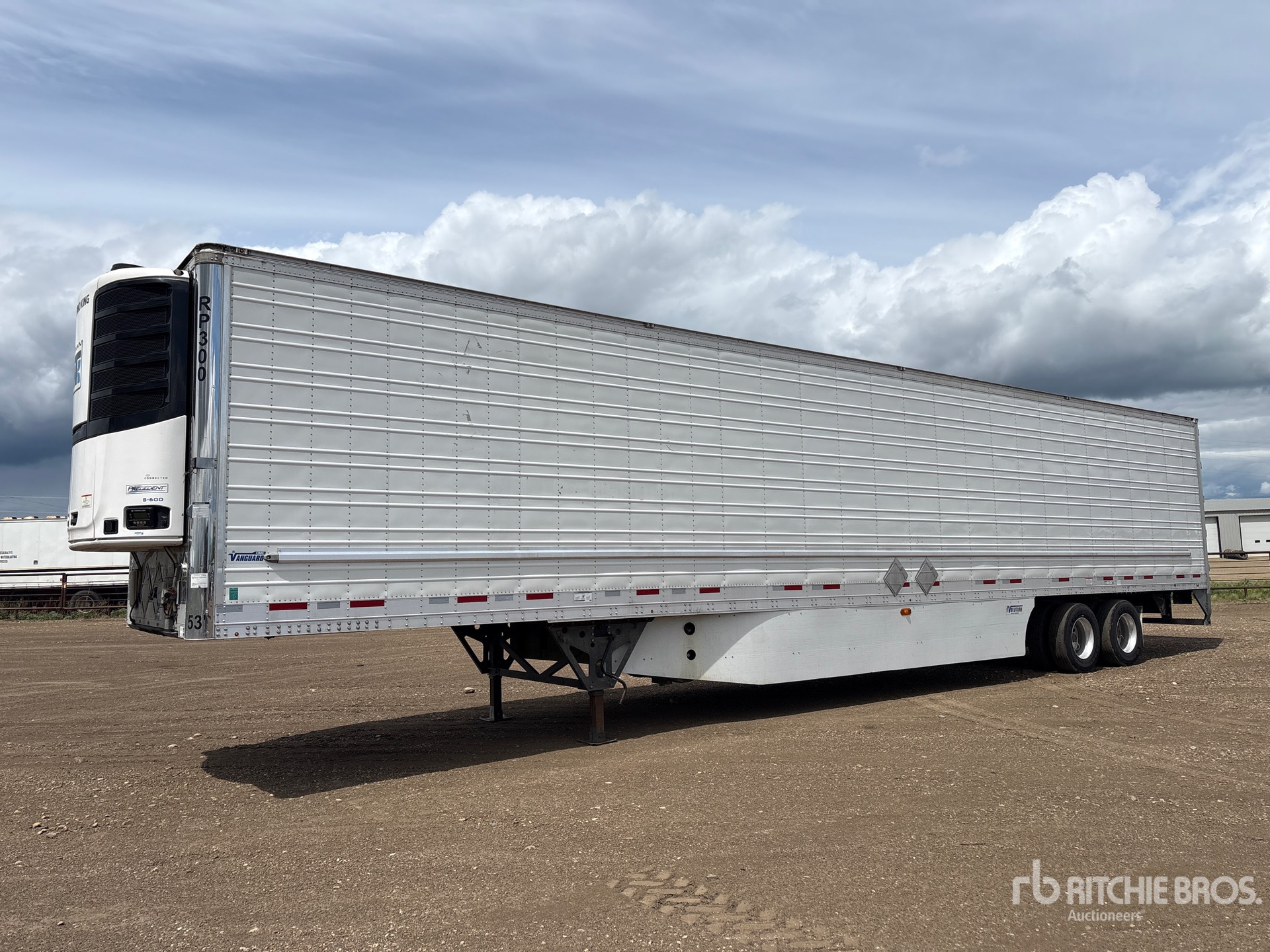 Photo of 2024 Vanguard 53 ft x 102 in T/A