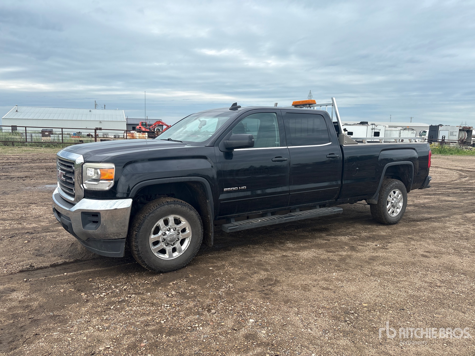 Photo of a 2015 GMC SIERRA 2500HD