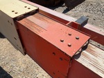 Chassis with Prowadnice ochronne wysięgnika