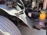 4 Underbody - Truck with