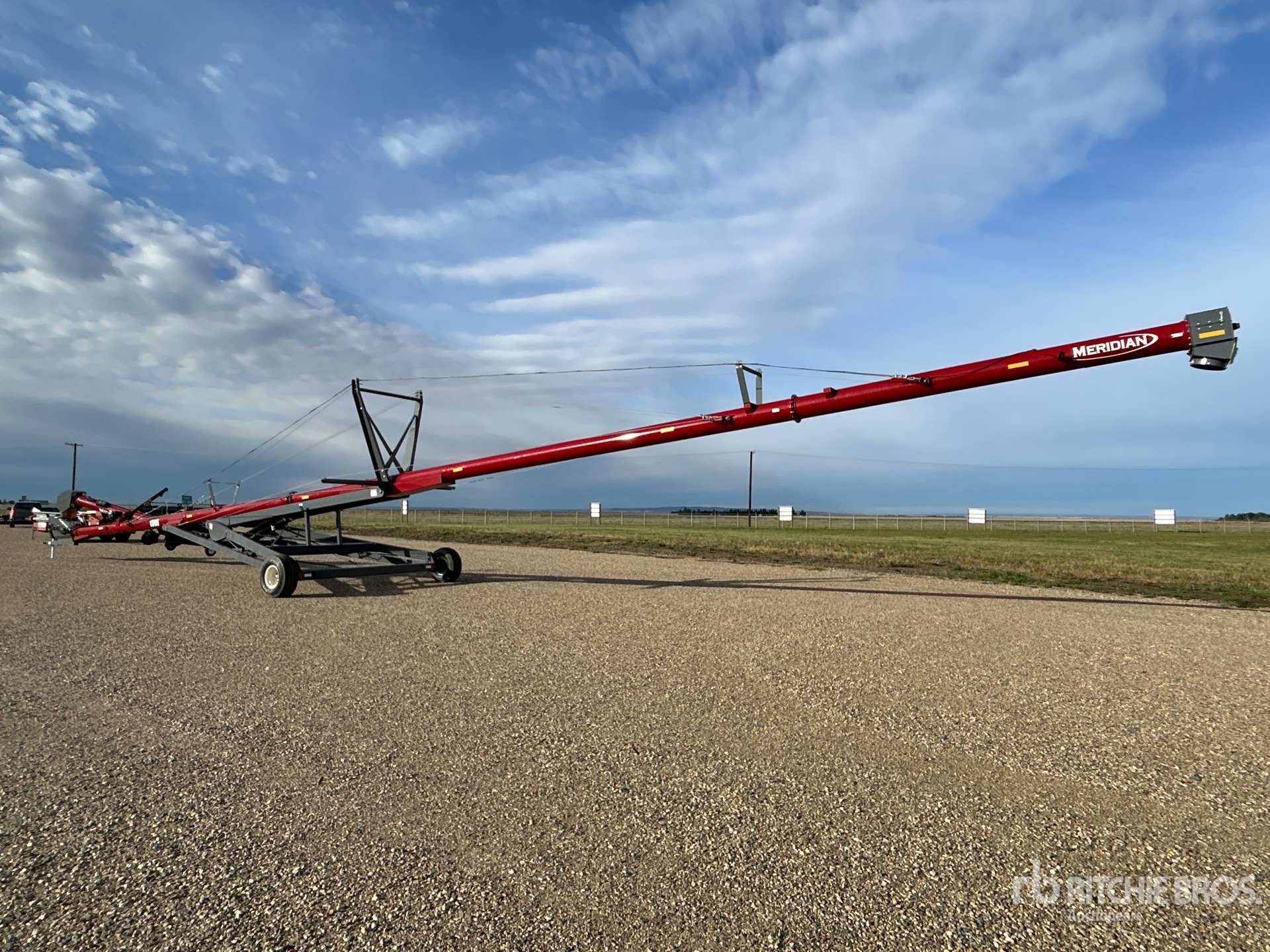 Farm King 1395