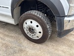 Underbody with Right Steer Tire