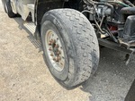 Underbody with Right Steer Tire