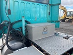 4 Underbody - Truck with