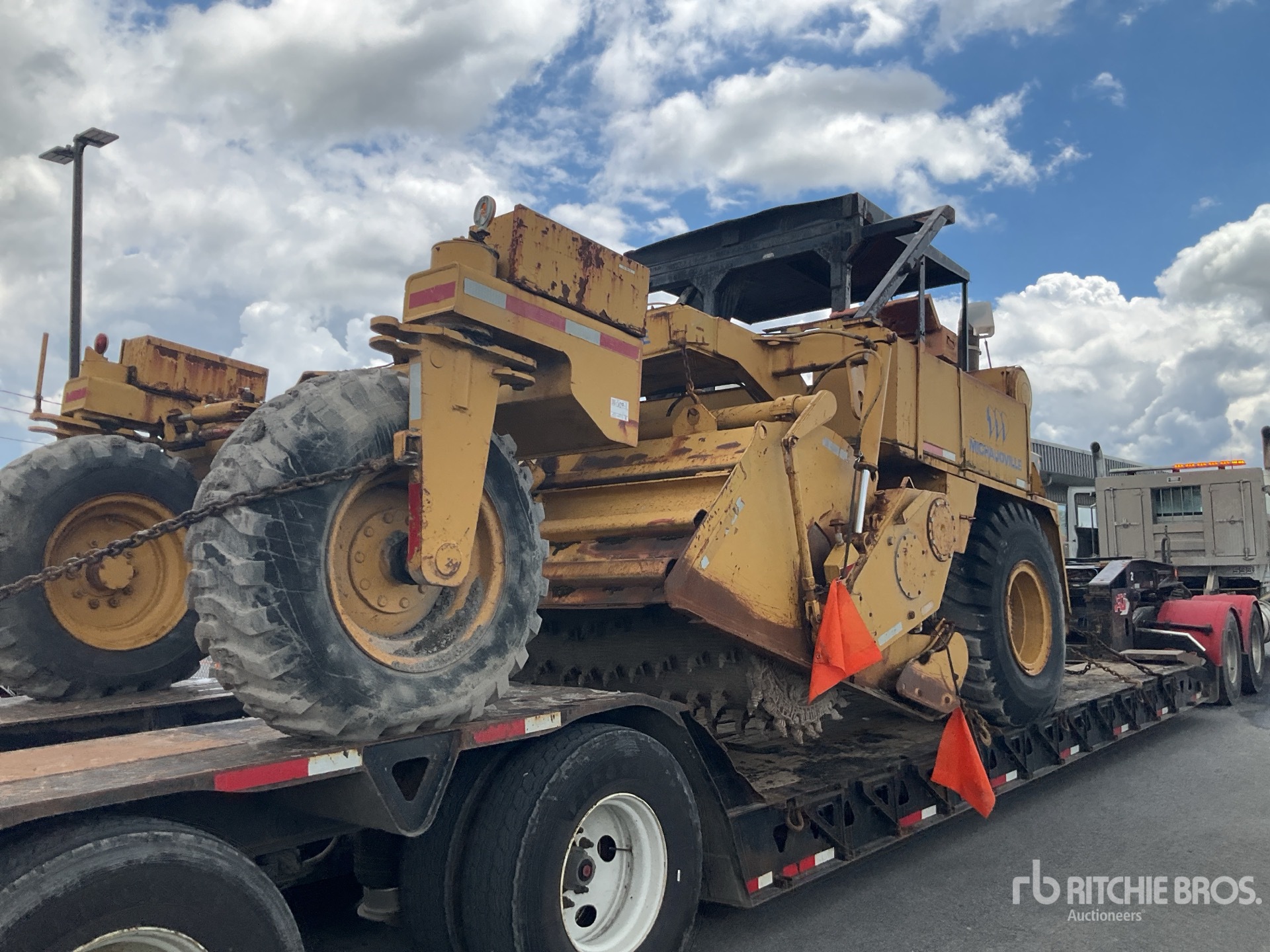 Photo of a 1992 Caterpillar RR250
