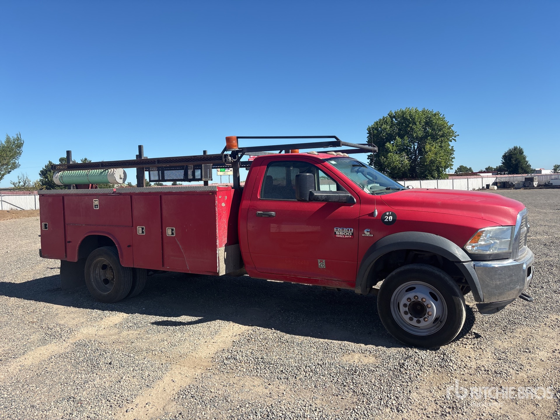 General Appearance with Picture, Right Front Corner