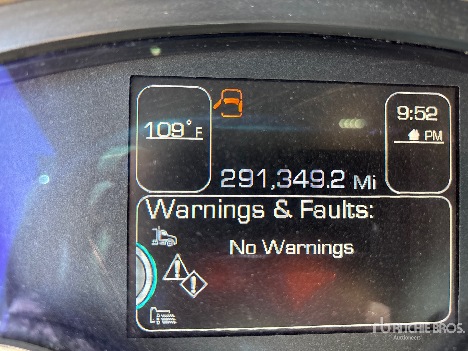 Photo of a 2019 Kenworth T880