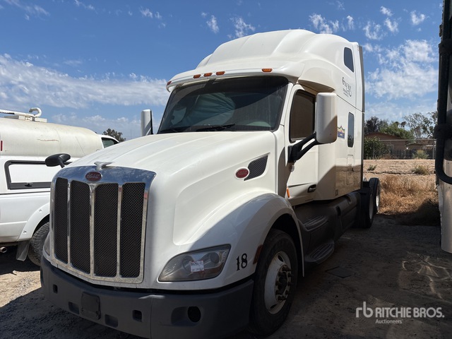 2019 Peterbilt 579 6x4 T/a Sleeper Truck Tractor