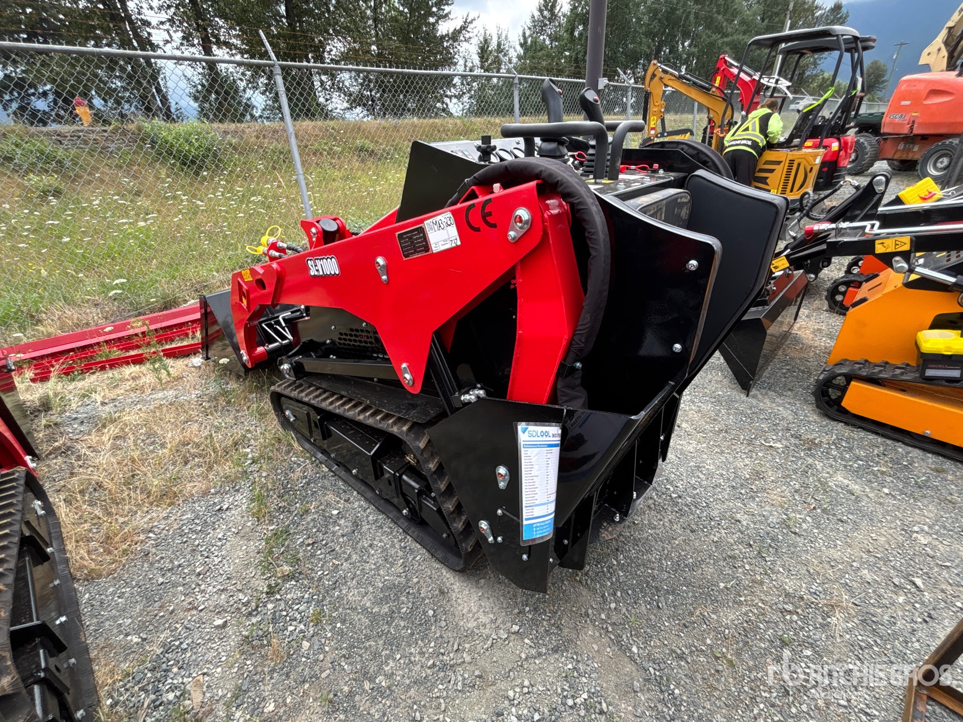 General Appearance with Picture, Left Rear Corner