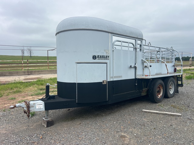 2013 Merritt ATT 13 ft T/A Half-Top Livestock Trailer