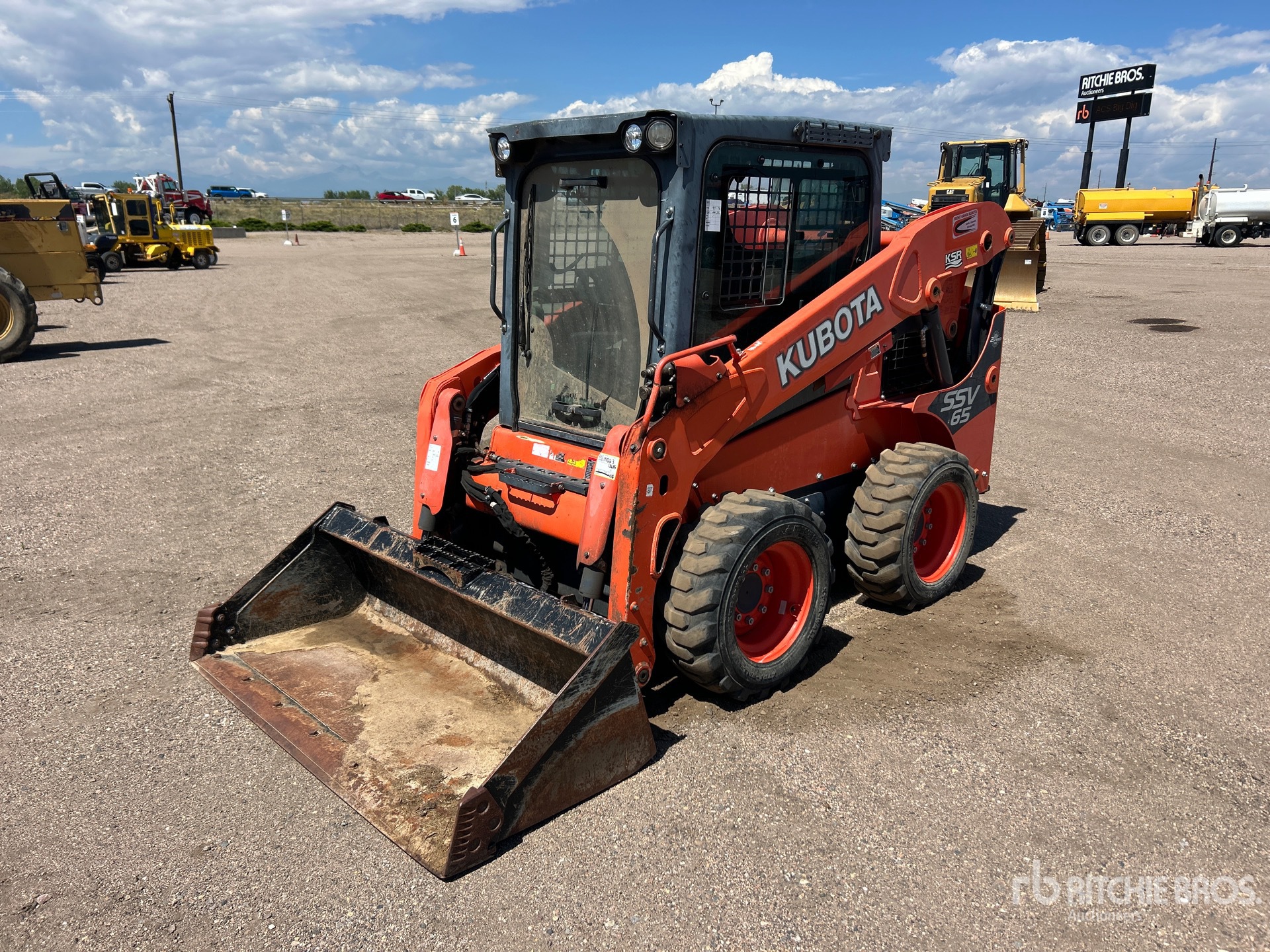 Photo of a  Kubota SSV65