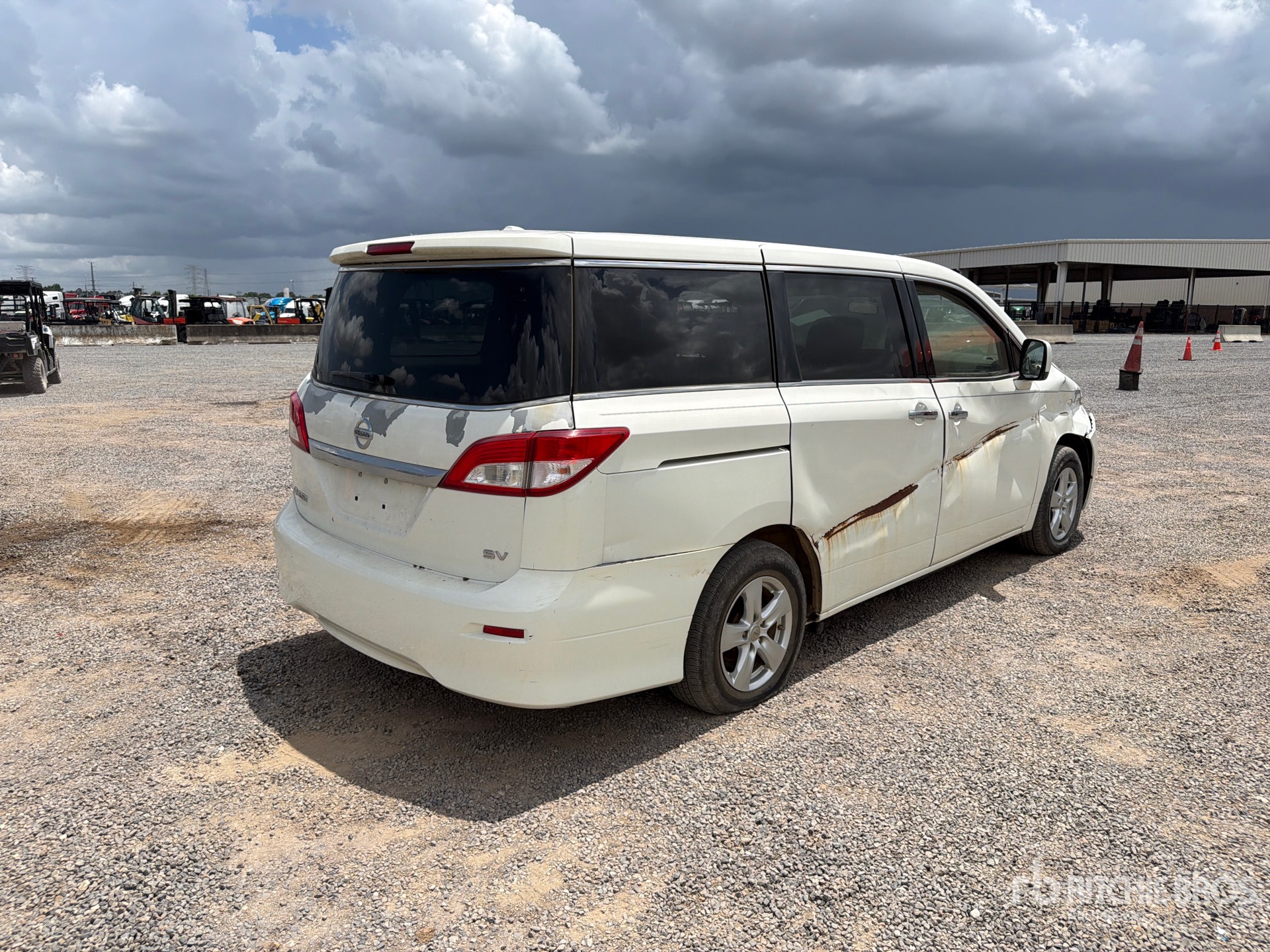 General Appearance with Picture, Right Rear Corner