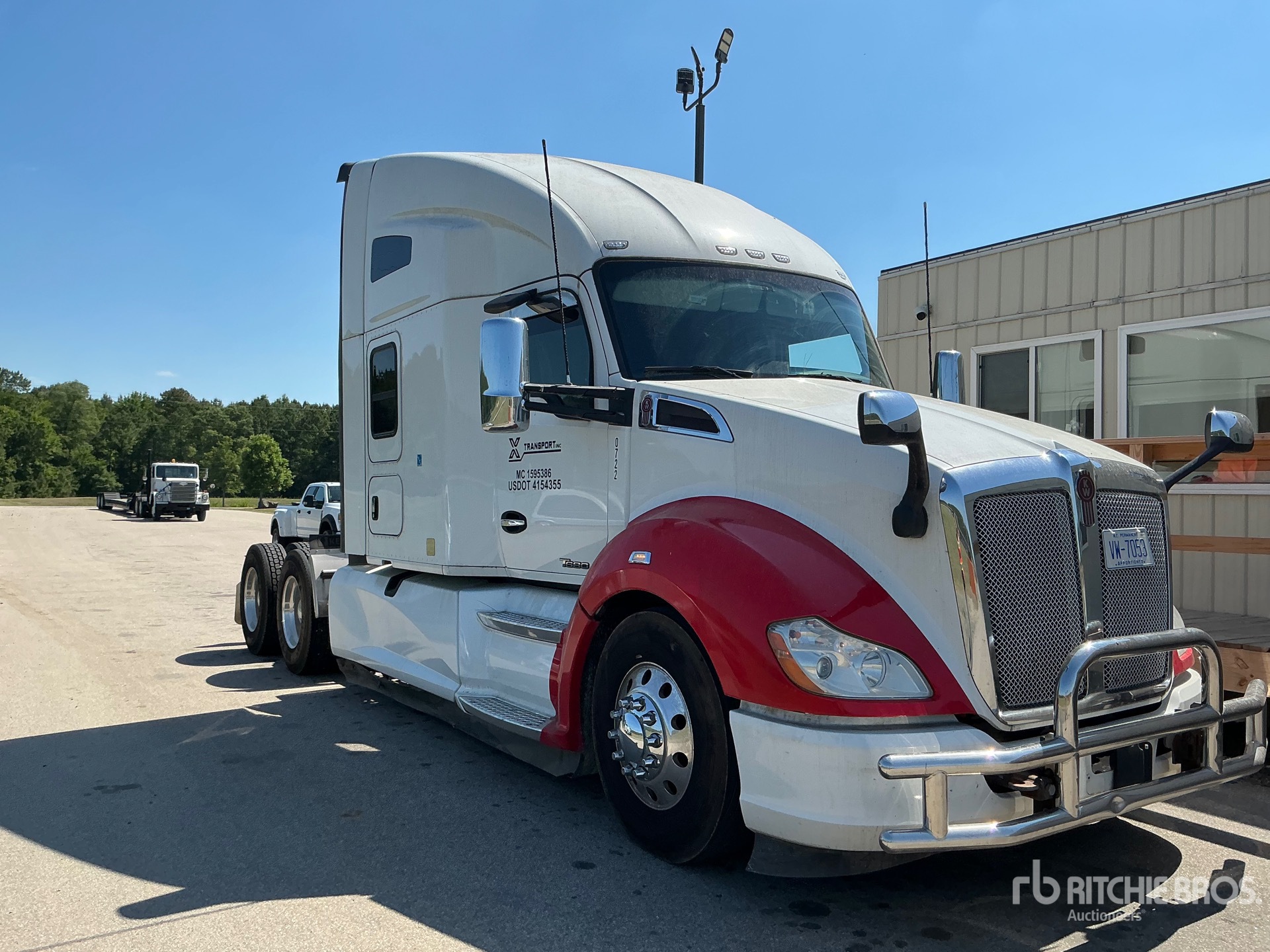 Photo of a 2021 Kenworth T680