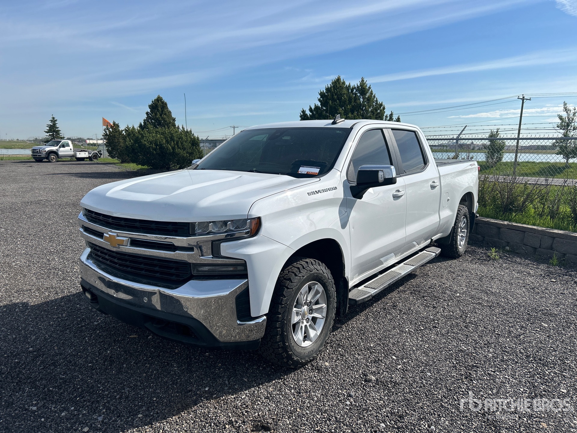 General Appearance with Featured Photo