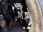 4 Underbody - Truck with