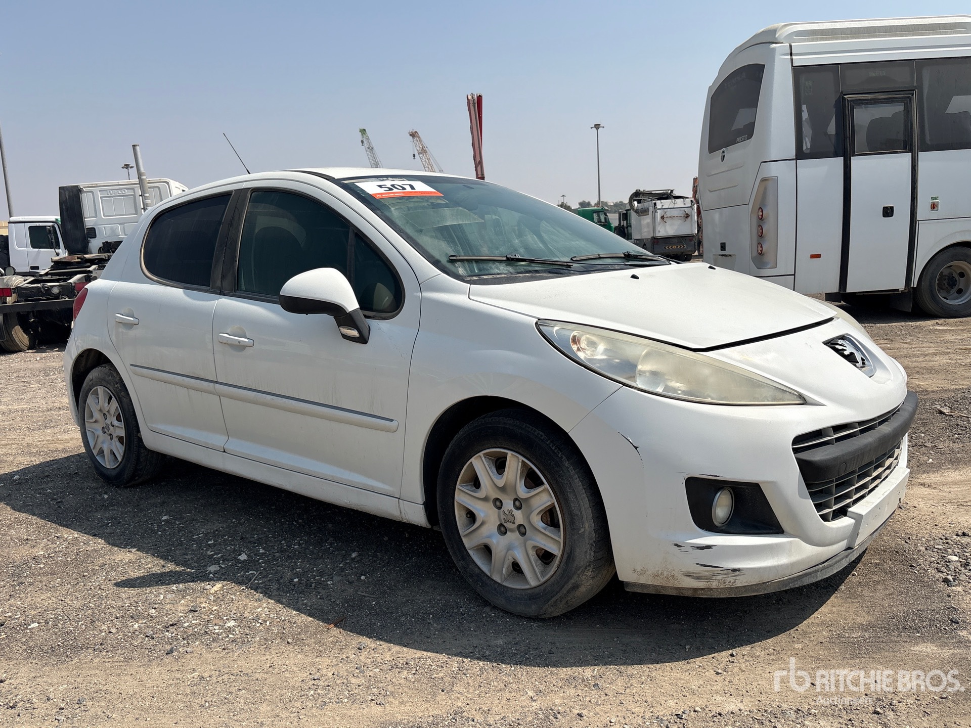 General Appearance with Picture, Right Front Corner