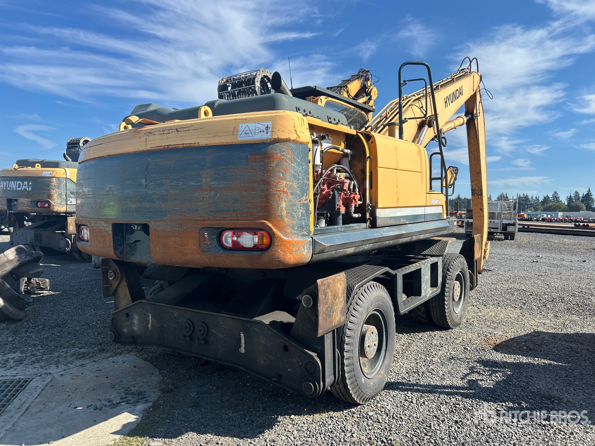 General Appearance with Picture, Right Rear Corner