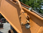 Hydraulics with Auxiliary Hydraulic Plumbing