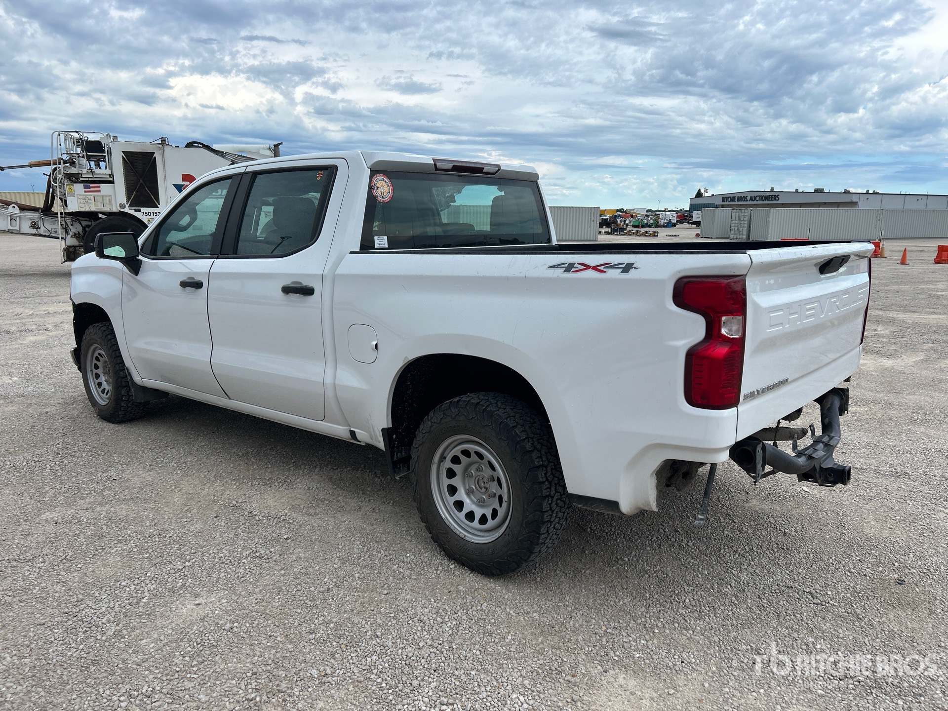 General Appearance with Picture, Left Rear Corner