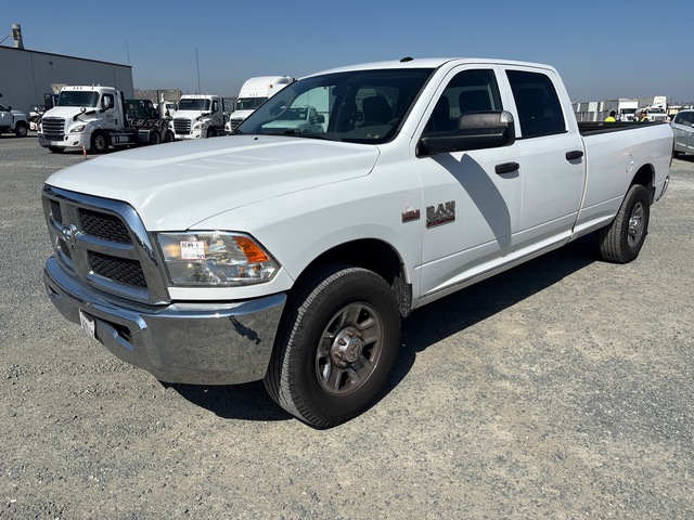 2017 Ram 2500 4x2 Crew Cab Pickup 2017 Ram 2500 4x2 Crew Cab Pickup