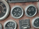 Cab with Oil Pressure