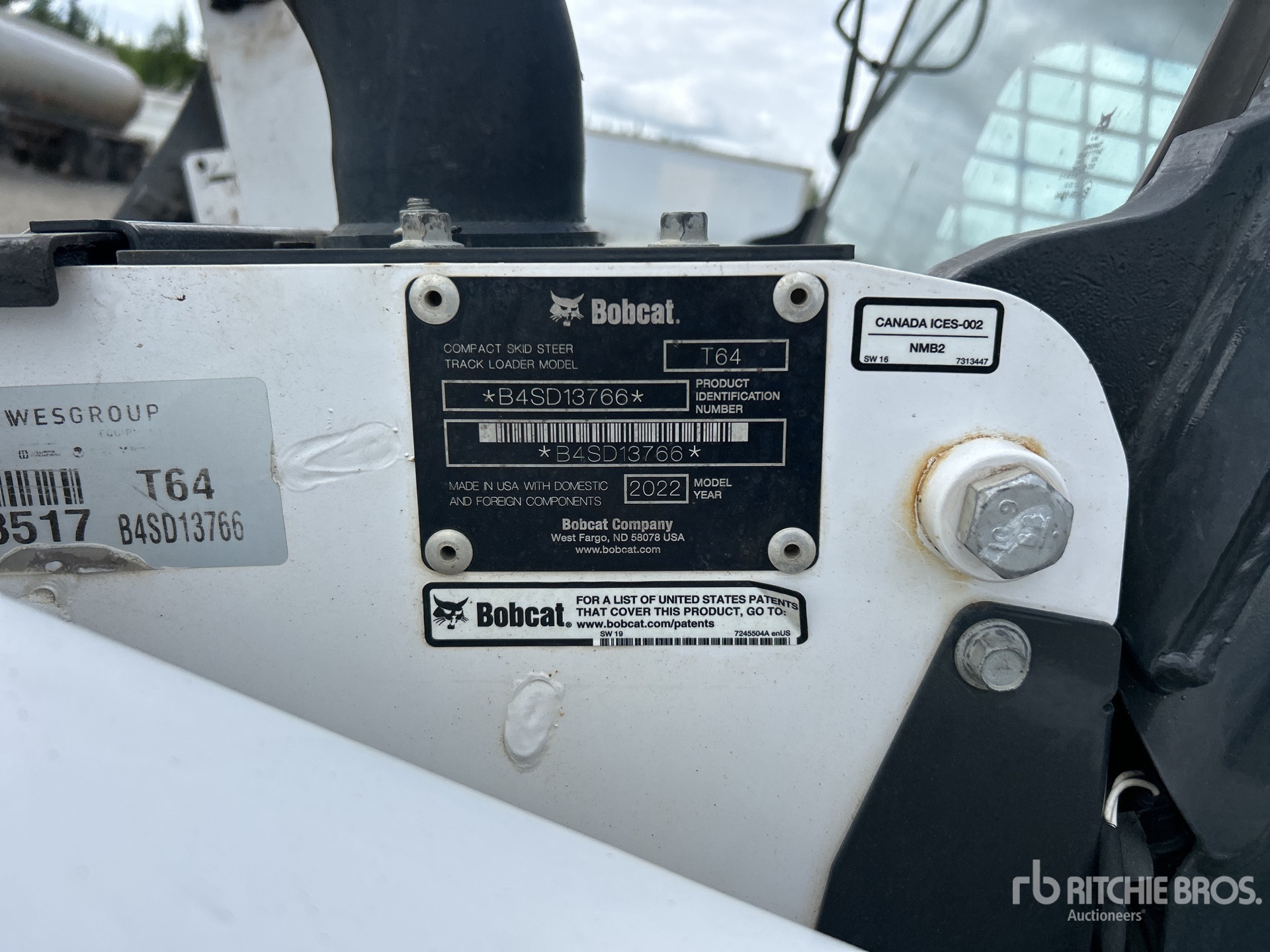 2022 Bobcat T64