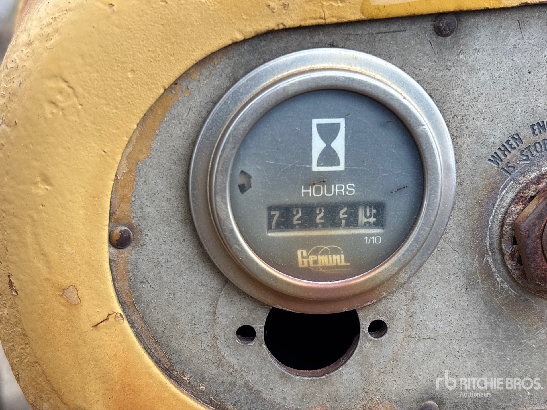 General Appearance with Hour Meter / Odometer
