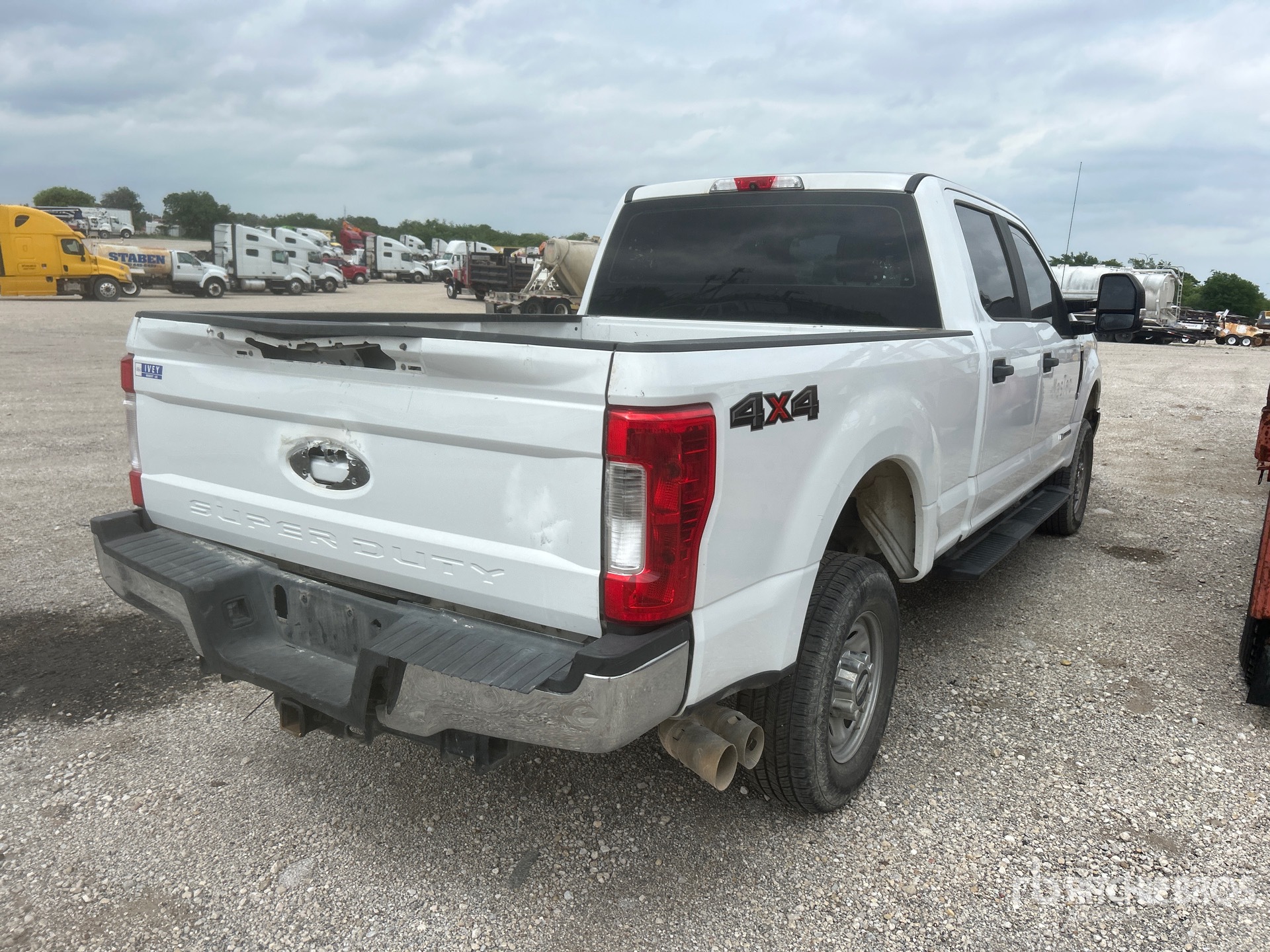 General Appearance with Picture, Right Rear Corner