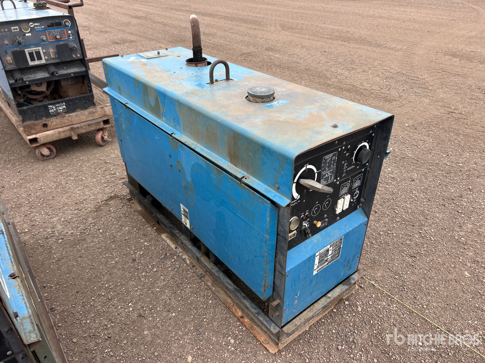General Appearance with Picture, Right Front Corner
