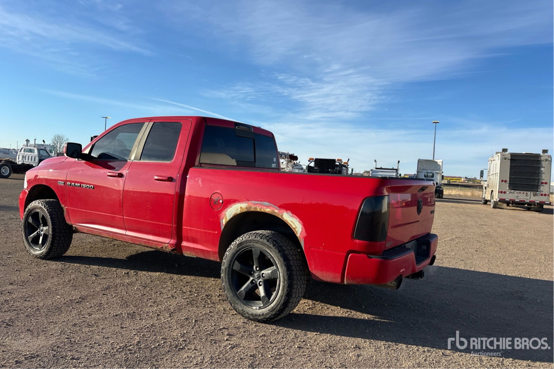 General Appearance with Picture, Left Rear Corner