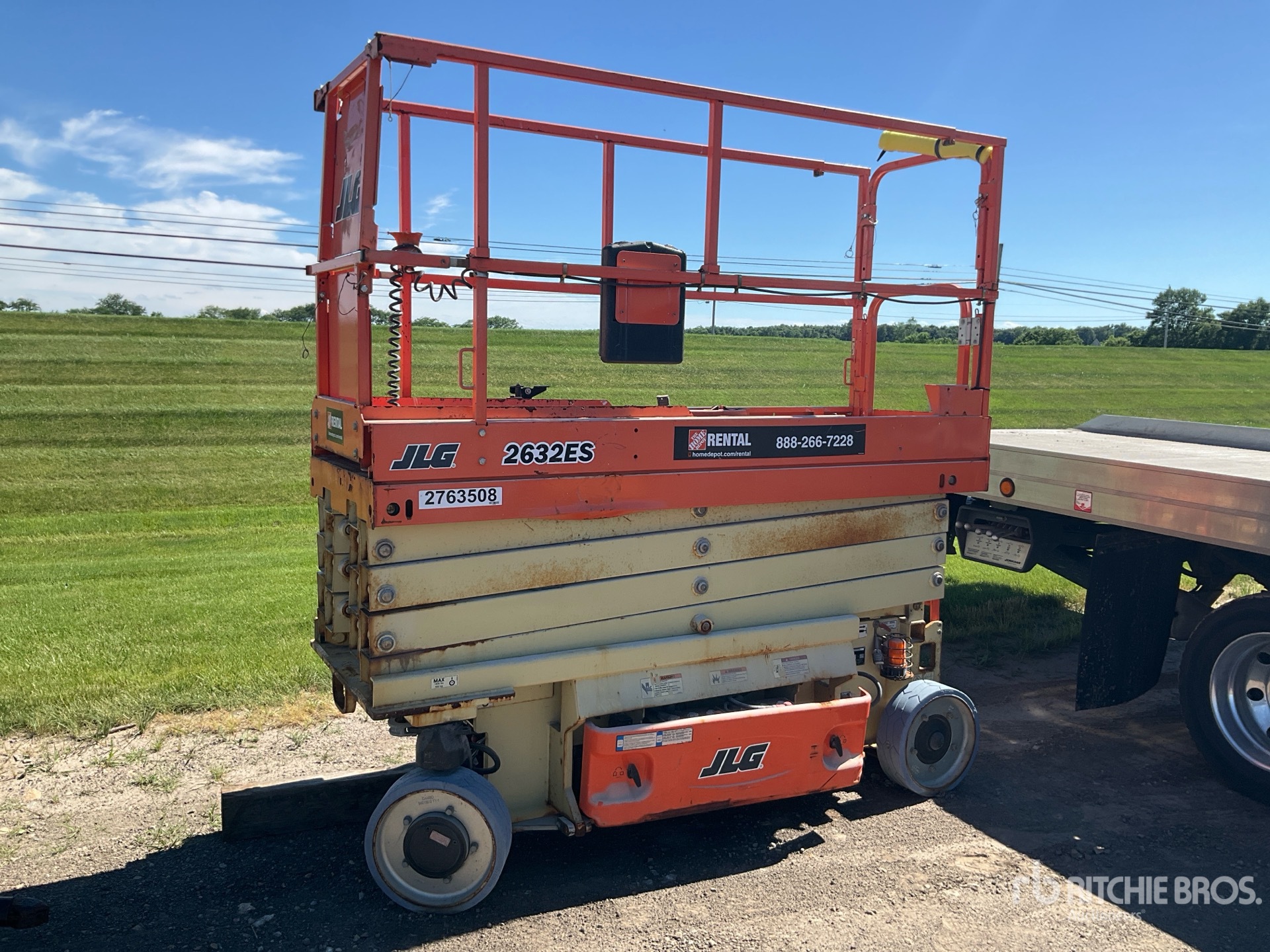 Photo of a 2019 JLG 2632ES