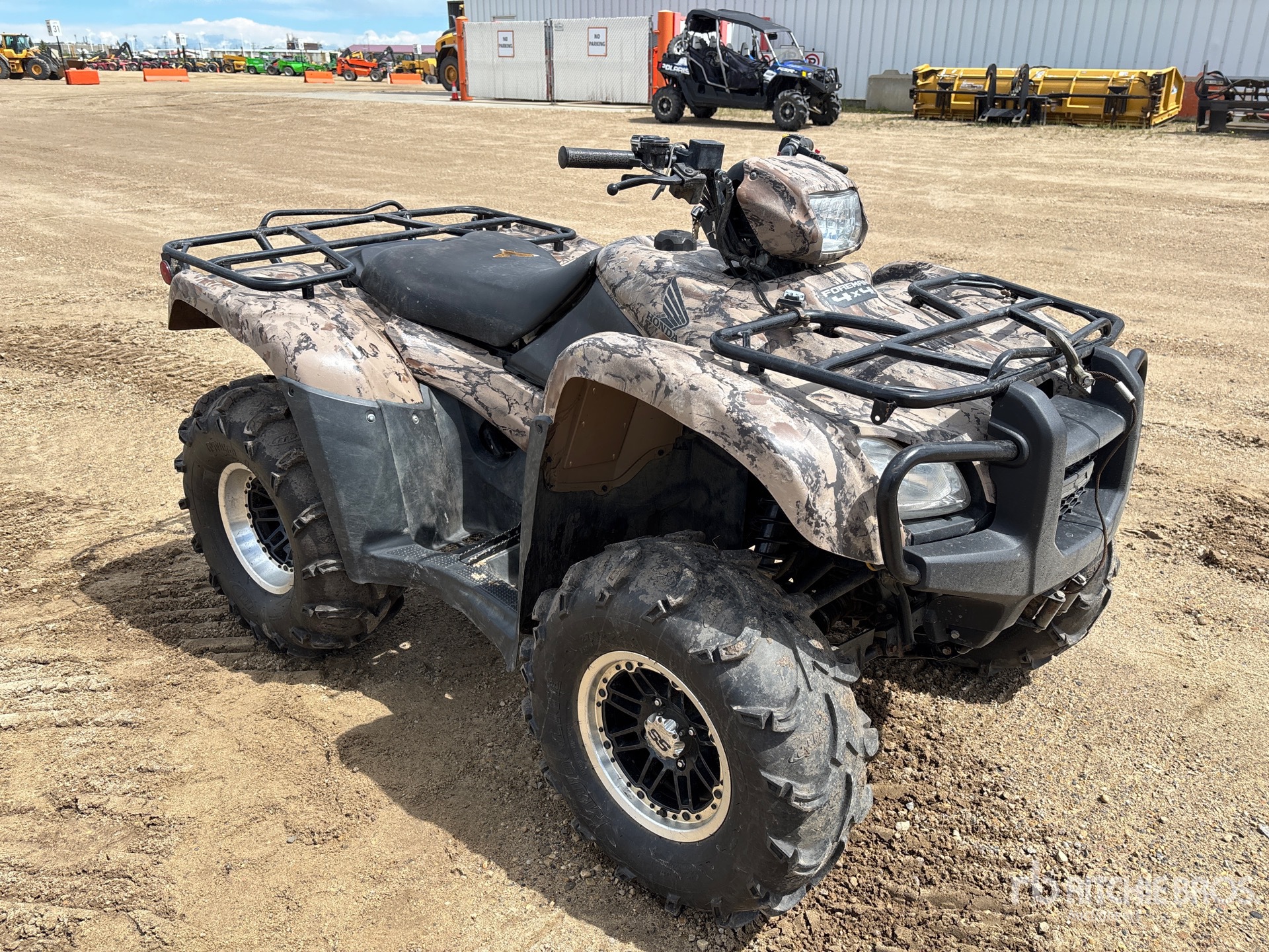 General Appearance with Picture, Right Front Corner
