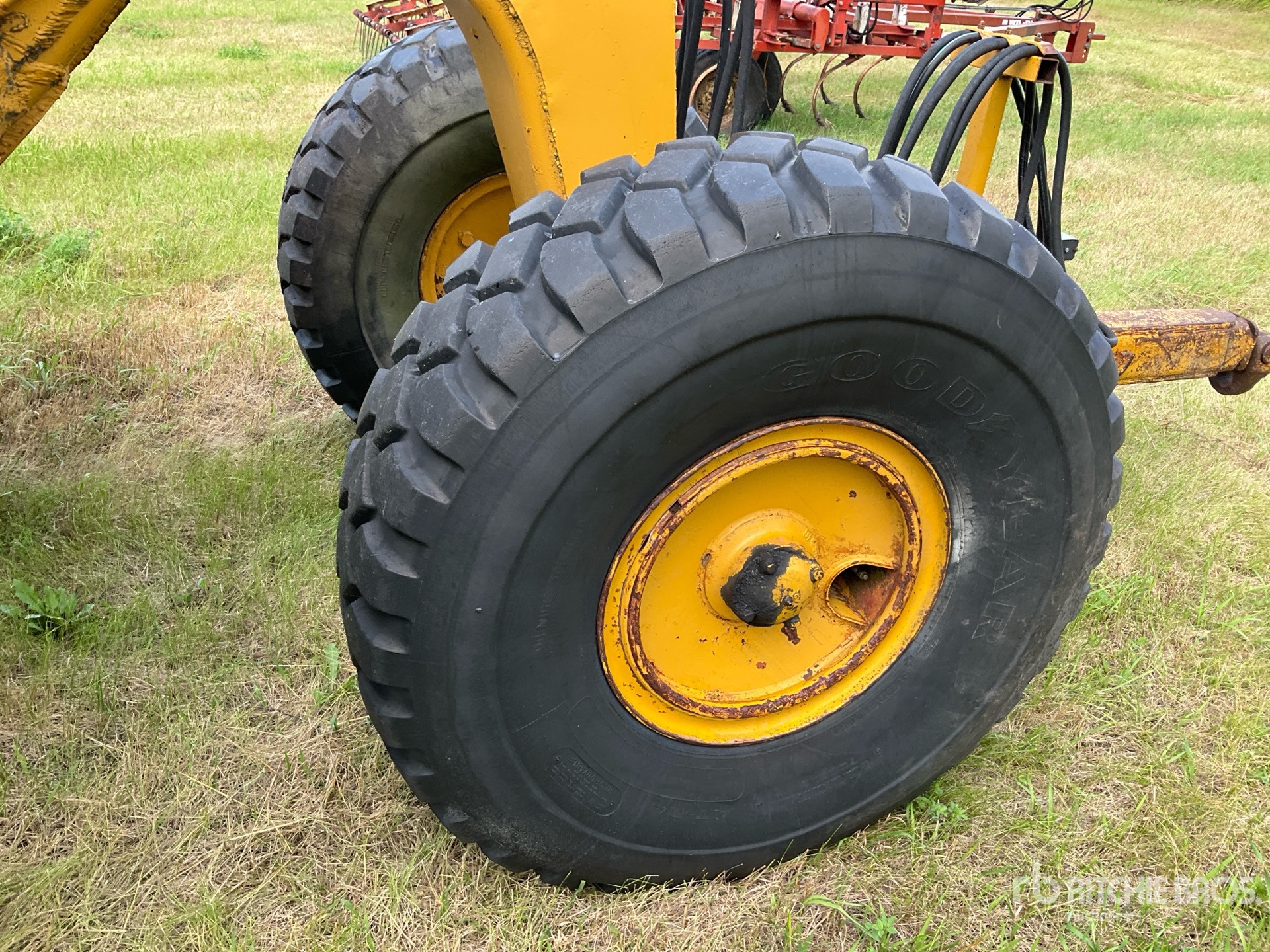 Caterpillar 60