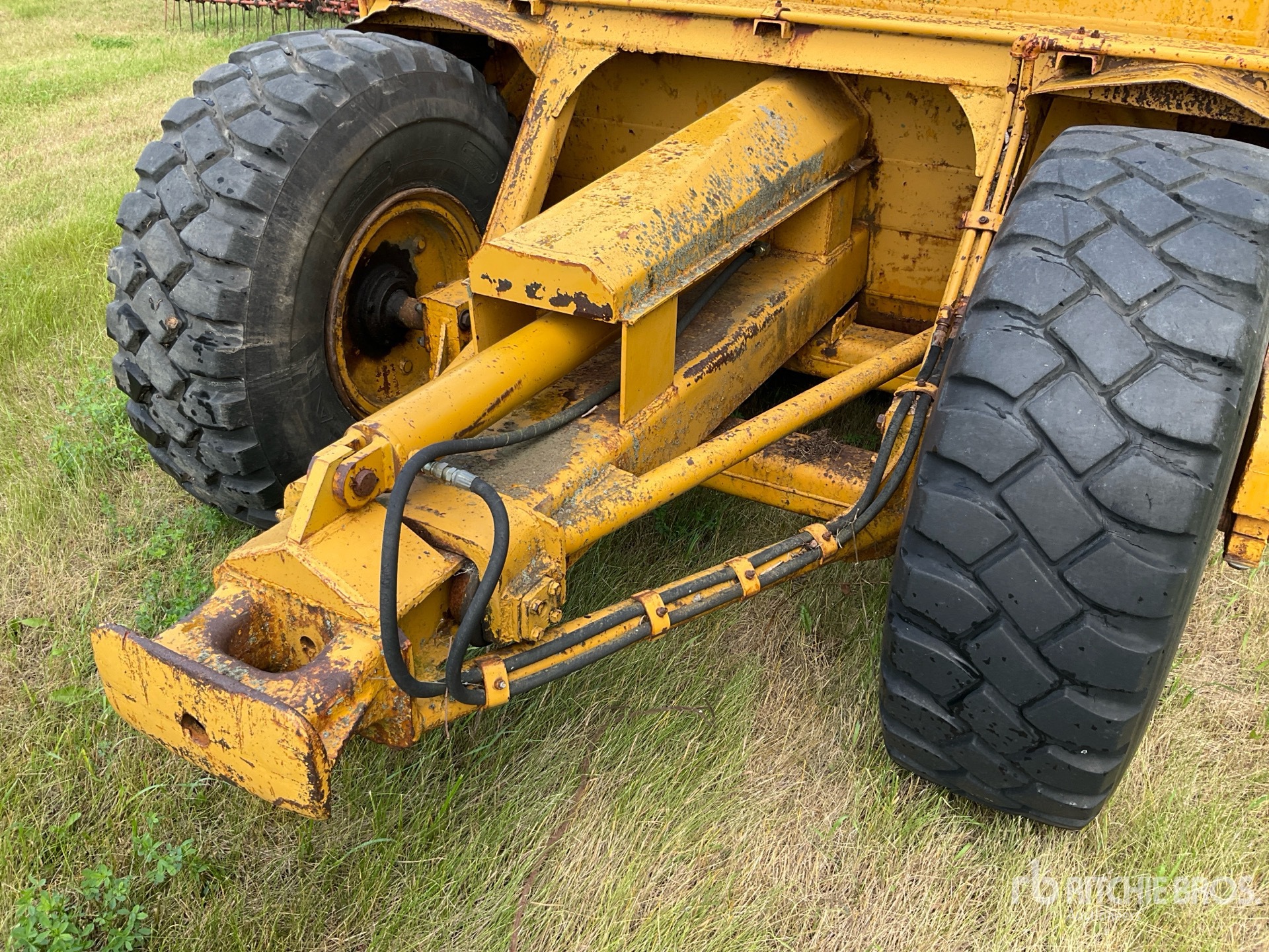 Caterpillar 60