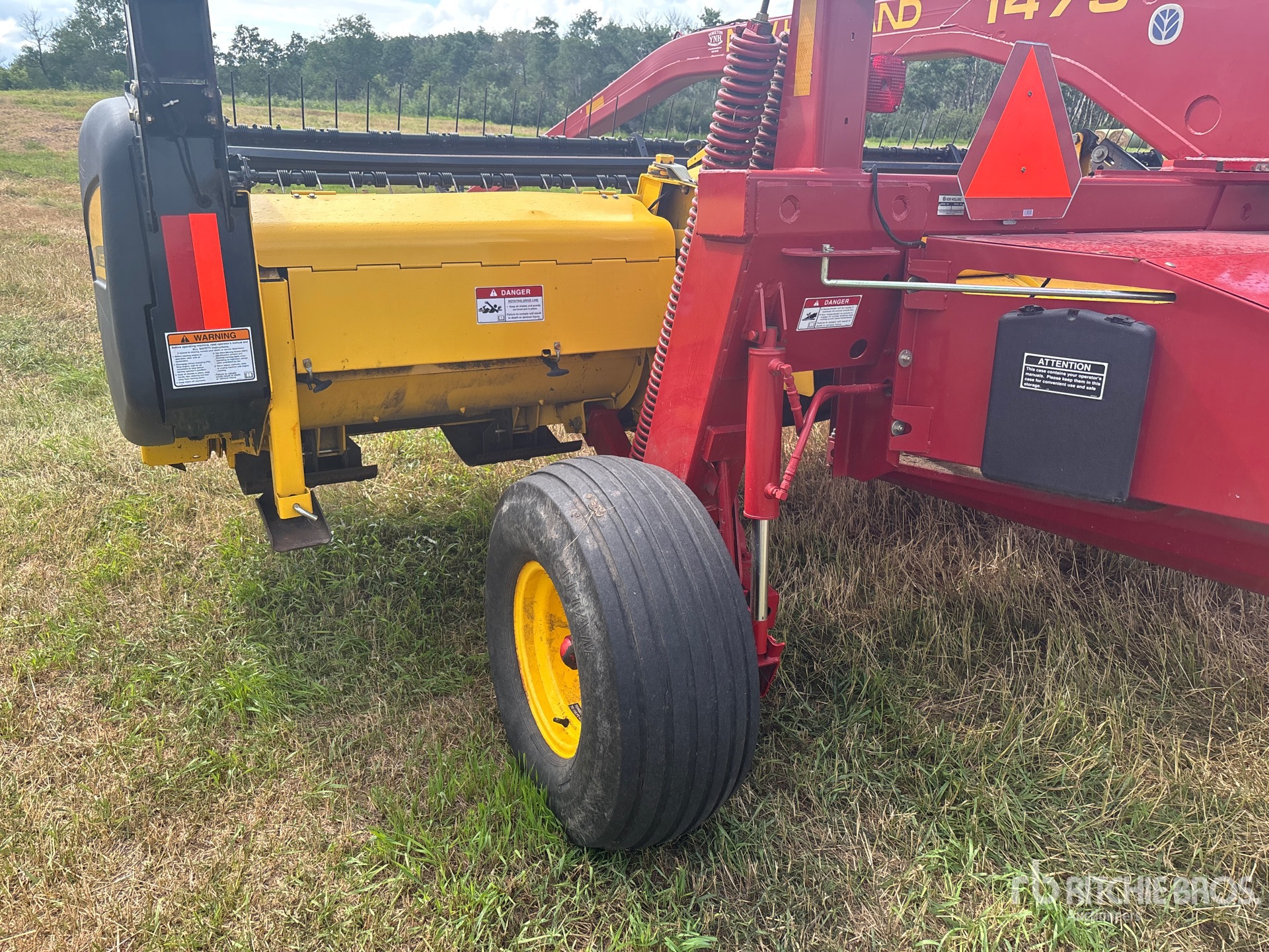 2004 New Holland 1475