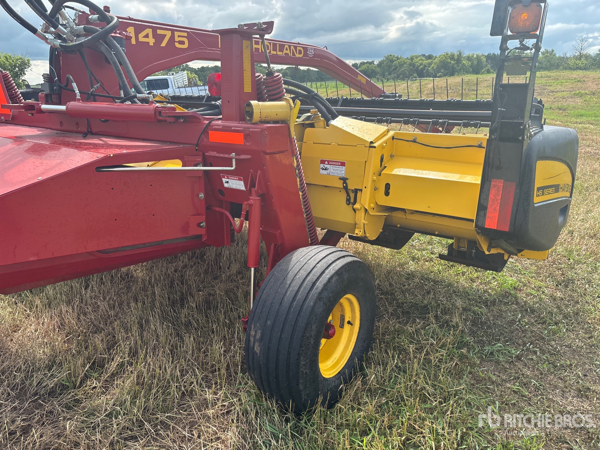 2004 New Holland 1475