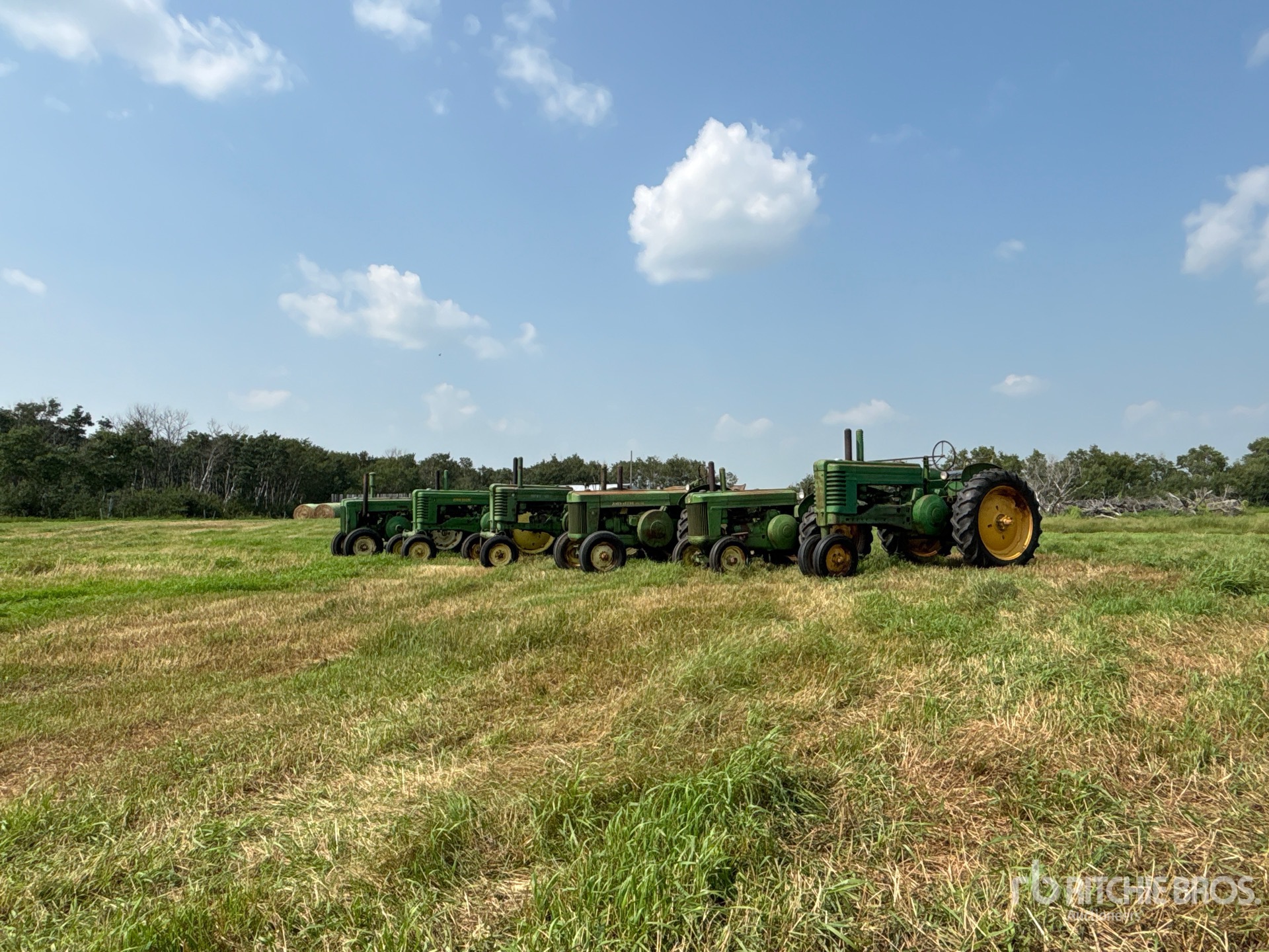 John Deere A SERIES