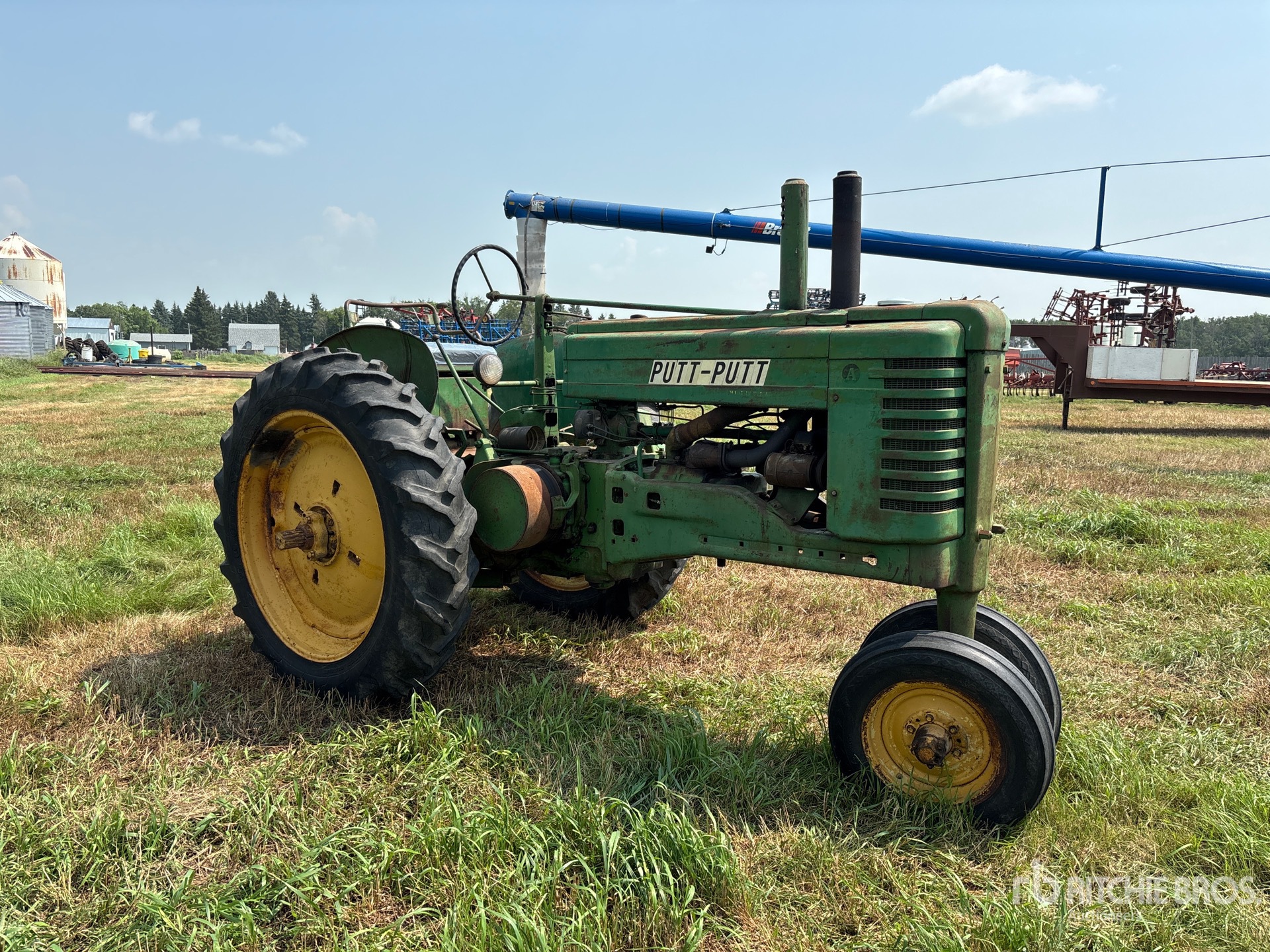 John Deere A SERIES