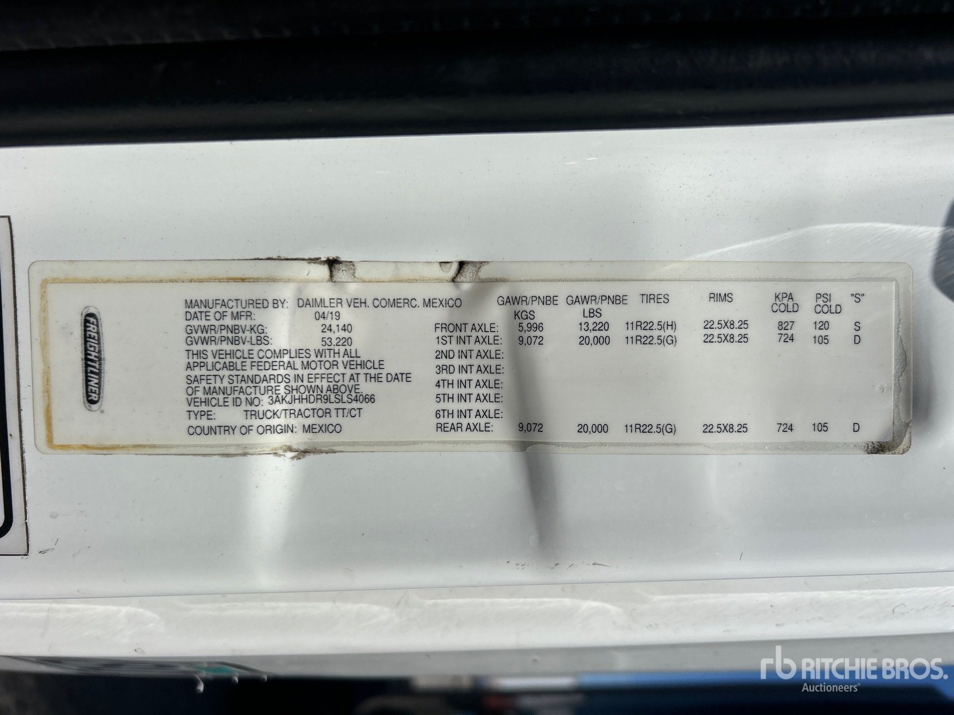 Photo of 2020 Freightliner CASCADIA 126