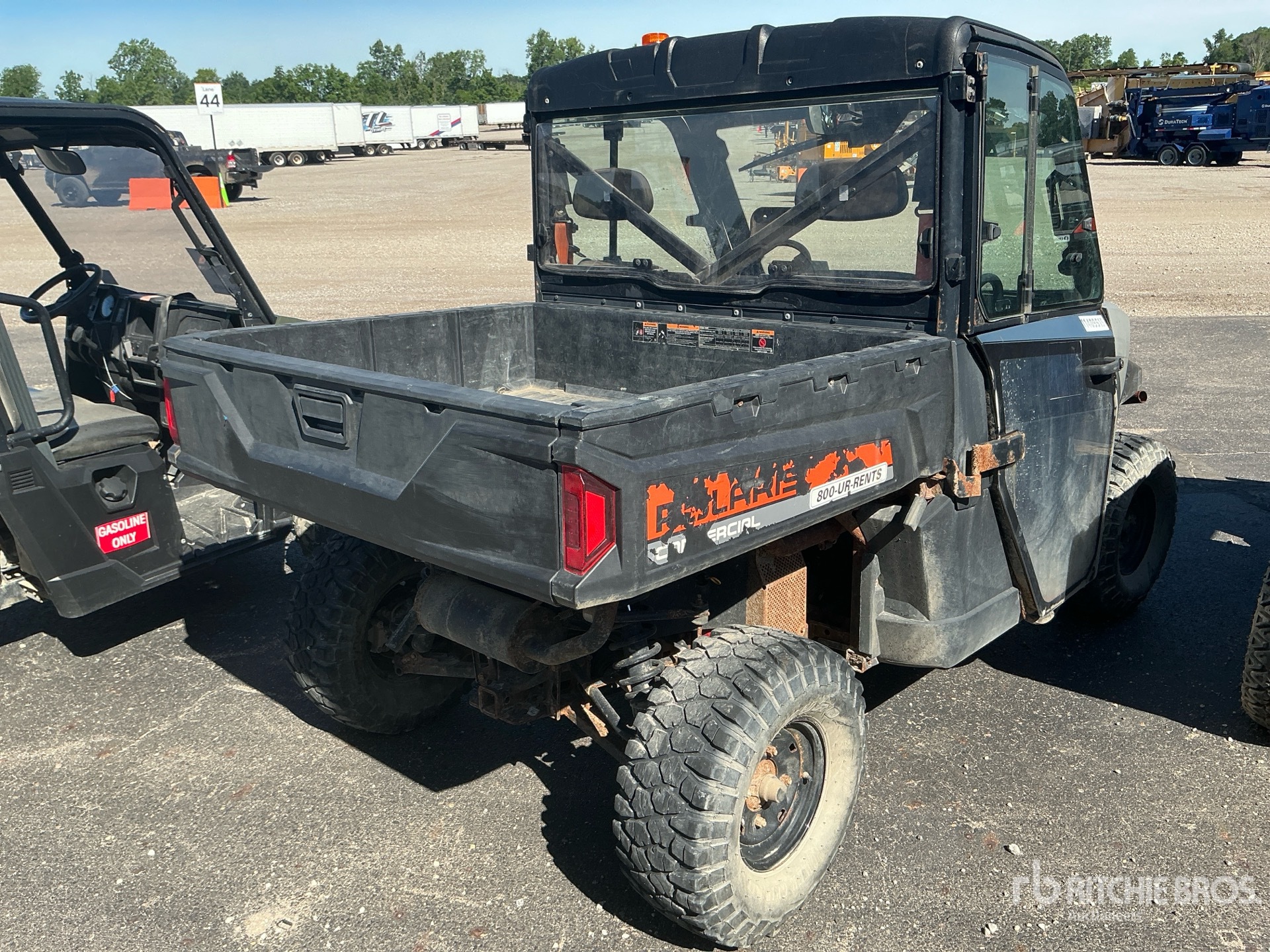 General Appearance with Picture, Right Rear Corner