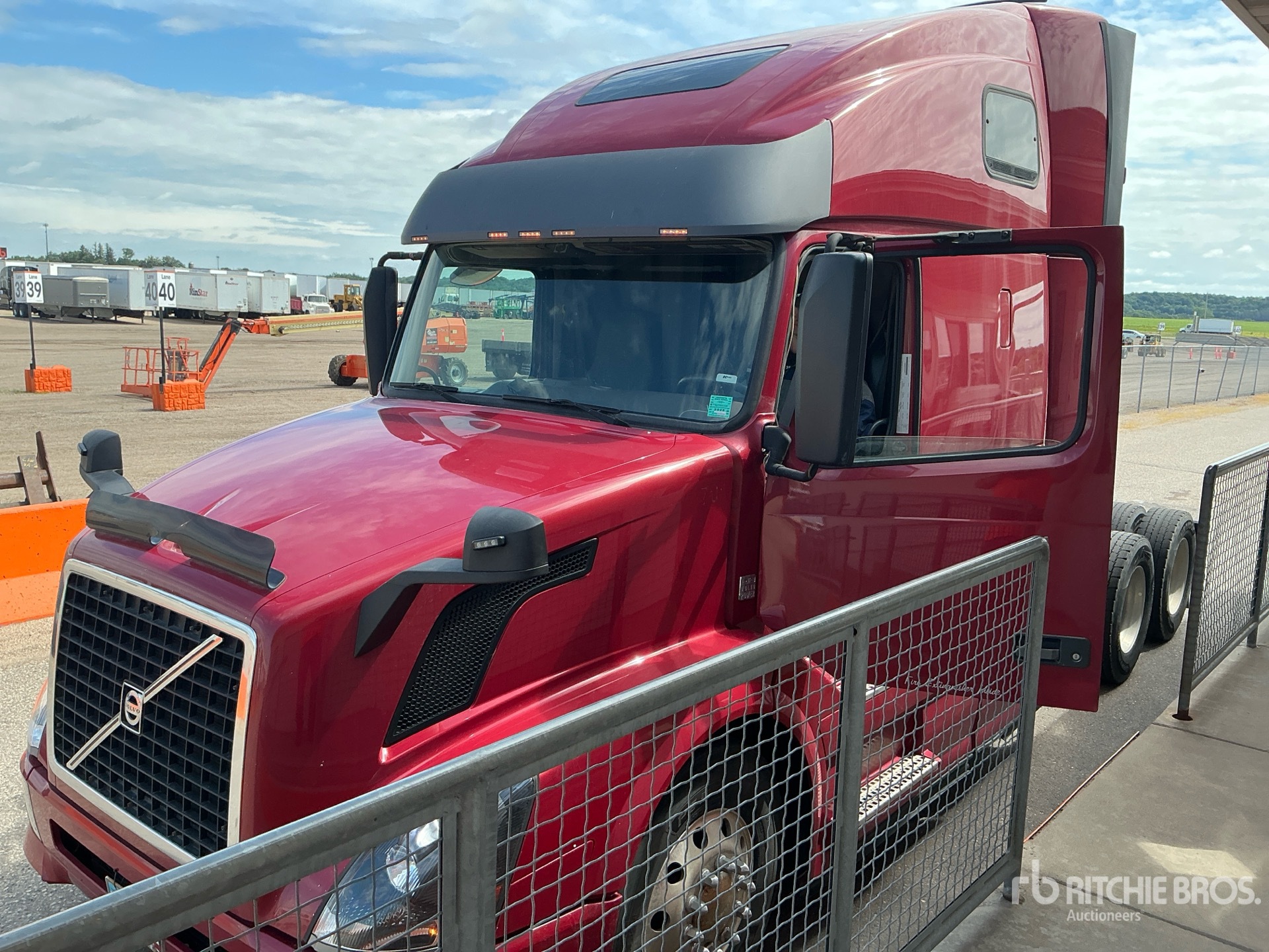 2015 Volvo VNL