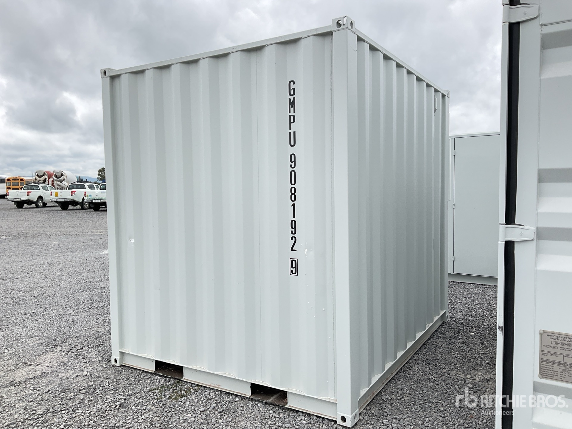 General Appearance with Picture, Right Rear Corner